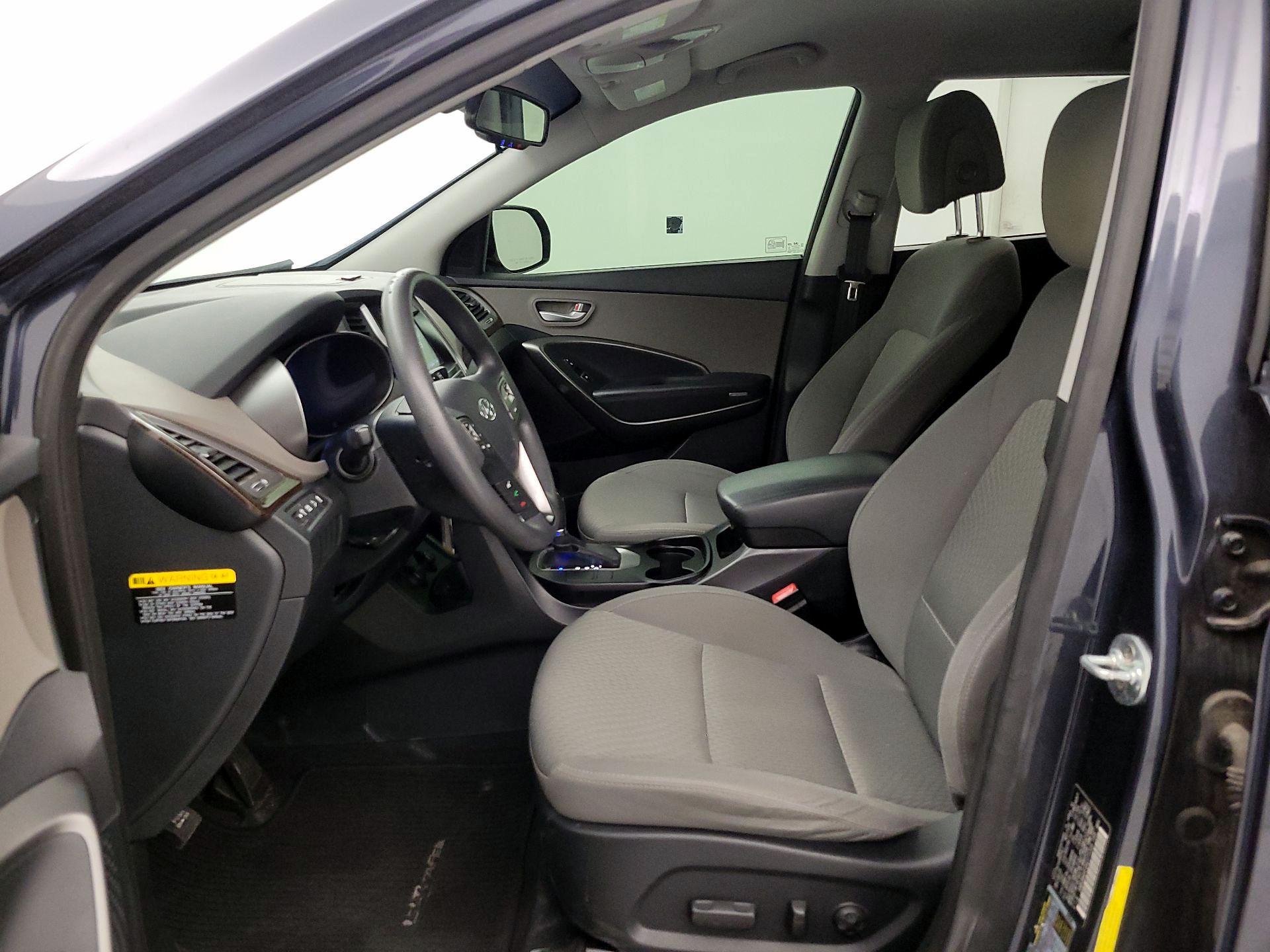 Thumbnail: 2017 Hyundai Santa Fe - 11