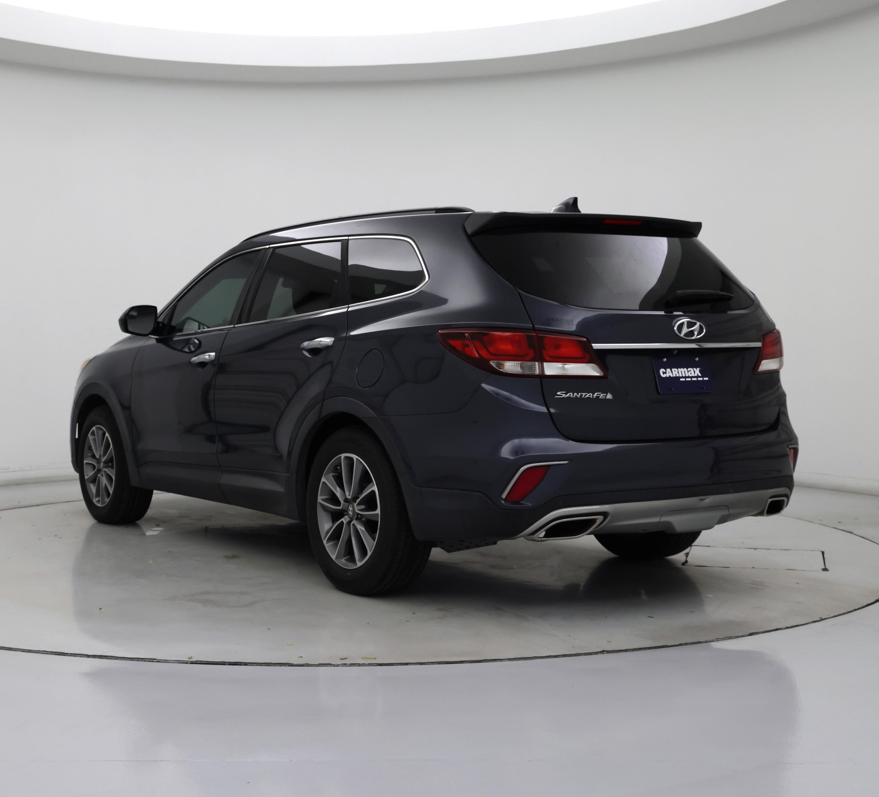 Thumbnail: 2017 Hyundai Santa Fe - 2