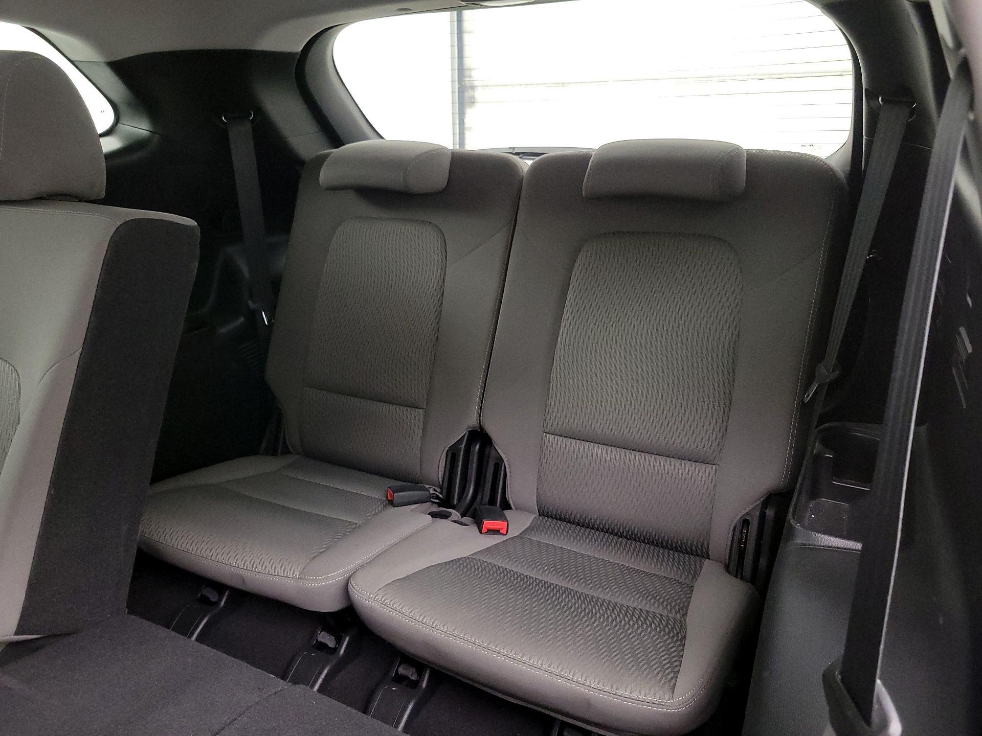 Thumbnail: 2017 Hyundai Santa Fe - 20