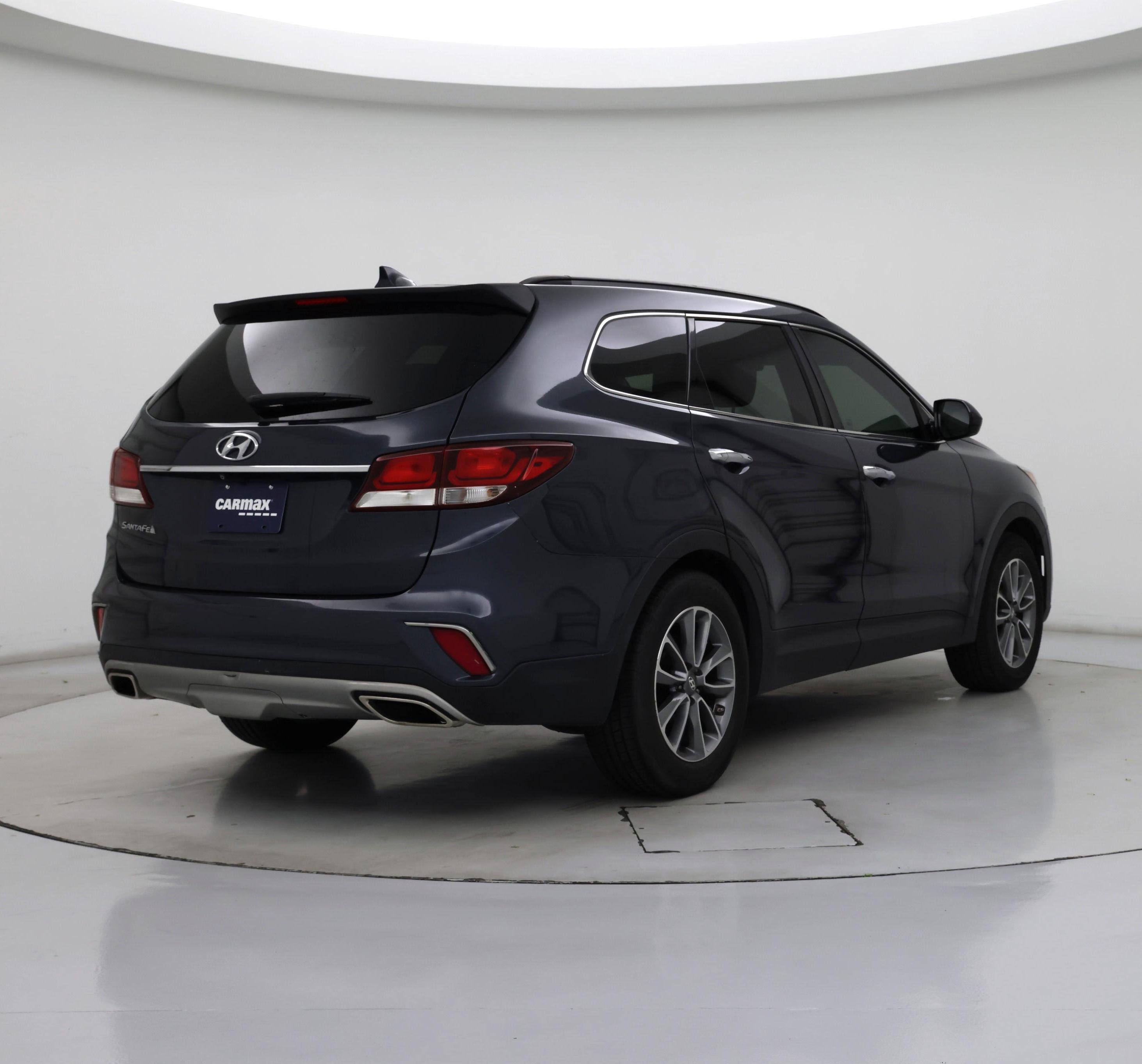 Thumbnail: 2017 Hyundai Santa Fe - 8