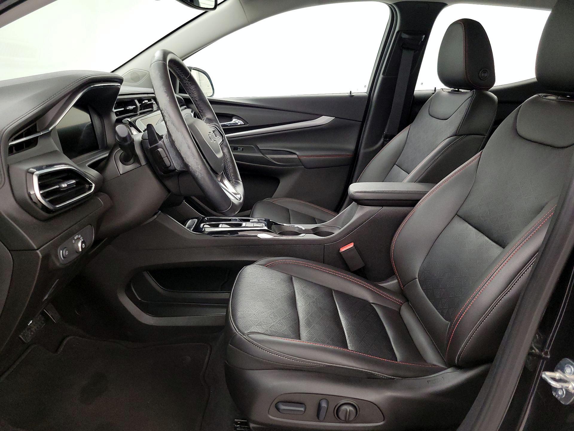 Thumbnail: 2023 Chevrolet Bolt EUV - 11