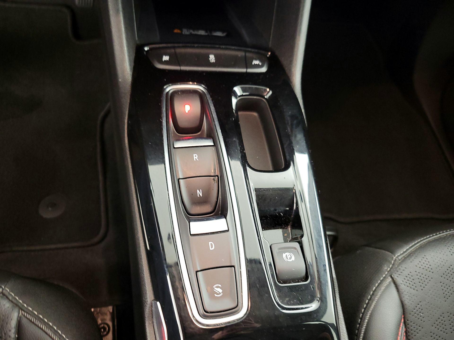 Thumbnail: 2023 Chevrolet Bolt EUV - 17