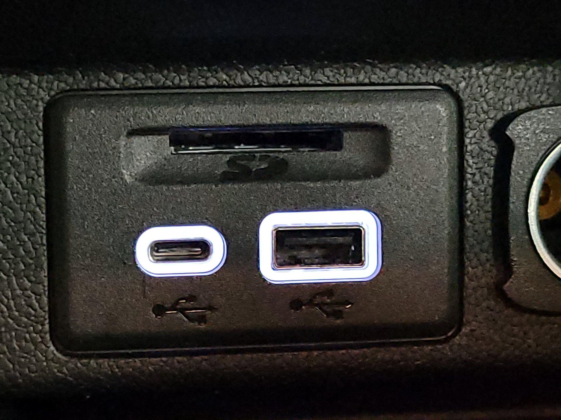 Thumbnail: 2023 Chevrolet Bolt EUV - 18