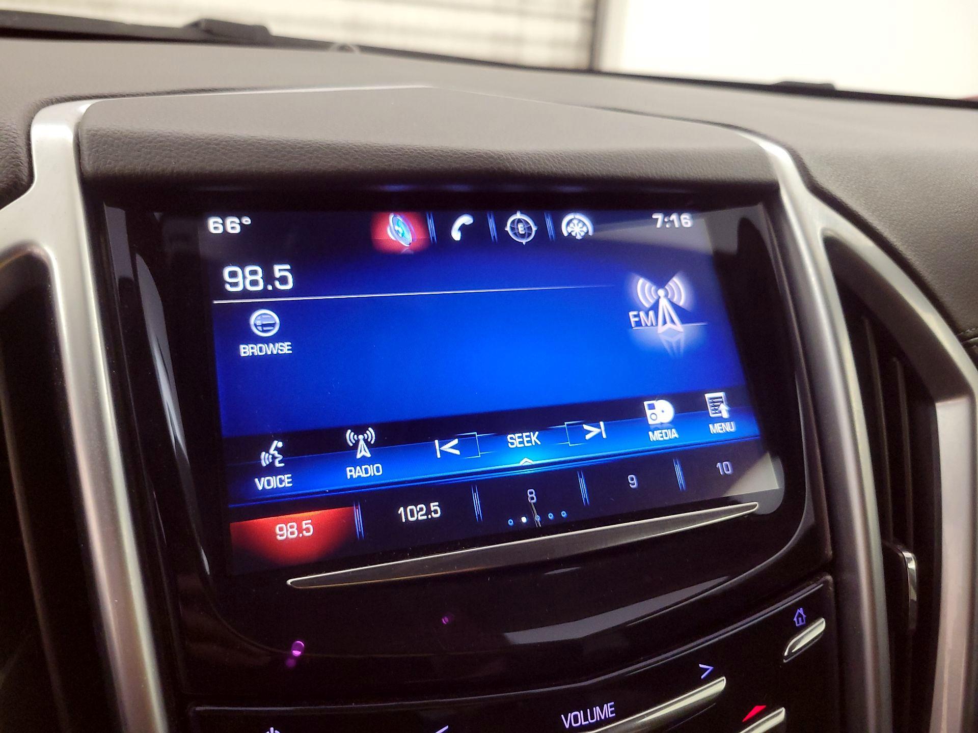 Thumbnail: 2016 Cadillac SRX - 15