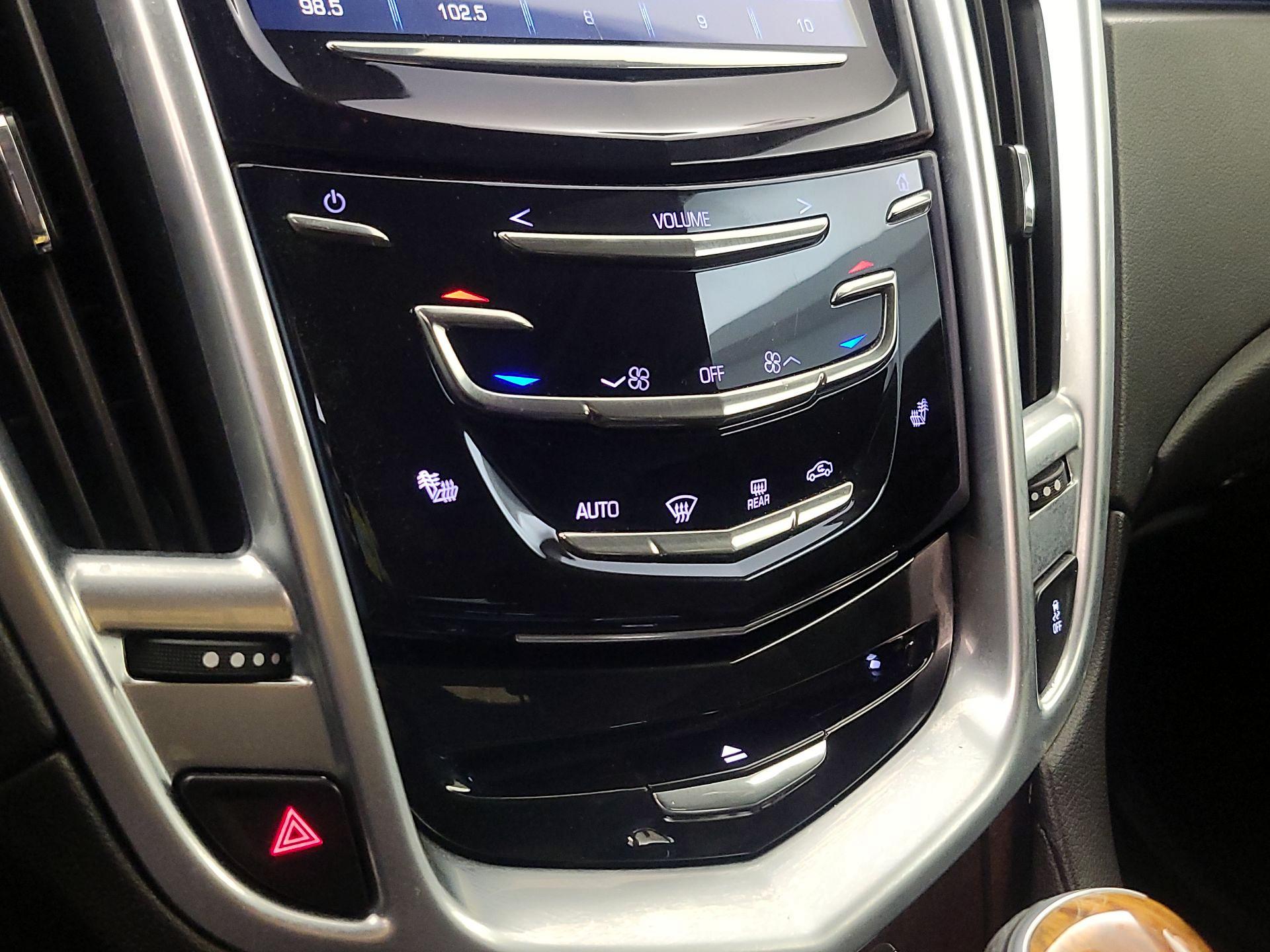 Thumbnail: 2016 Cadillac SRX - 16