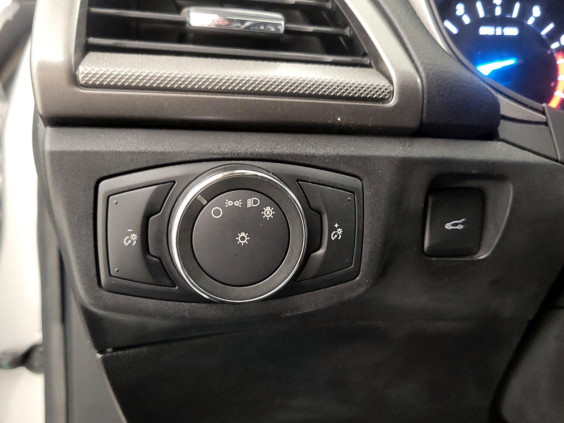 Thumbnail: 2017 Ford Fusion - 13