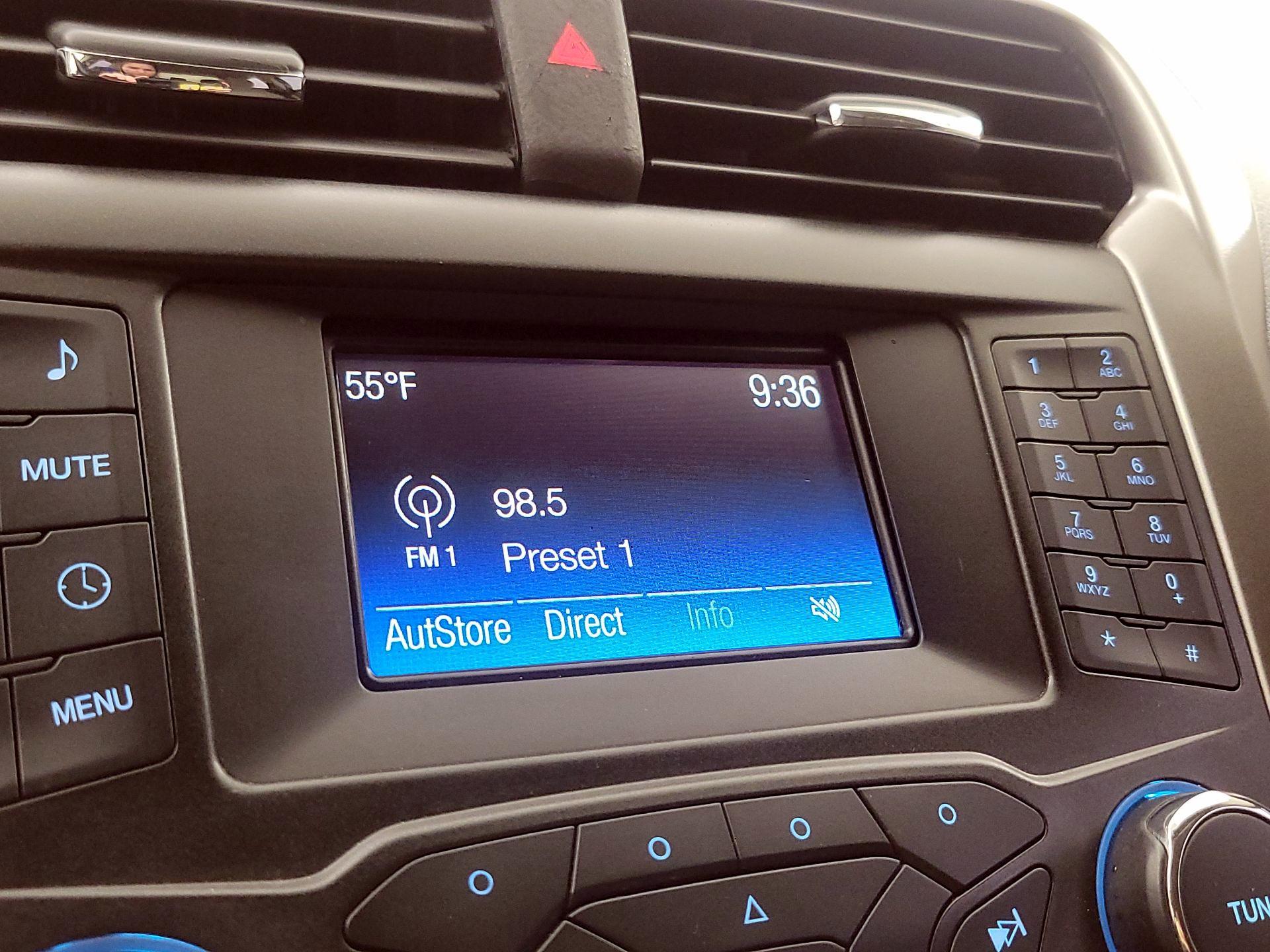 Thumbnail: 2017 Ford Fusion - 15