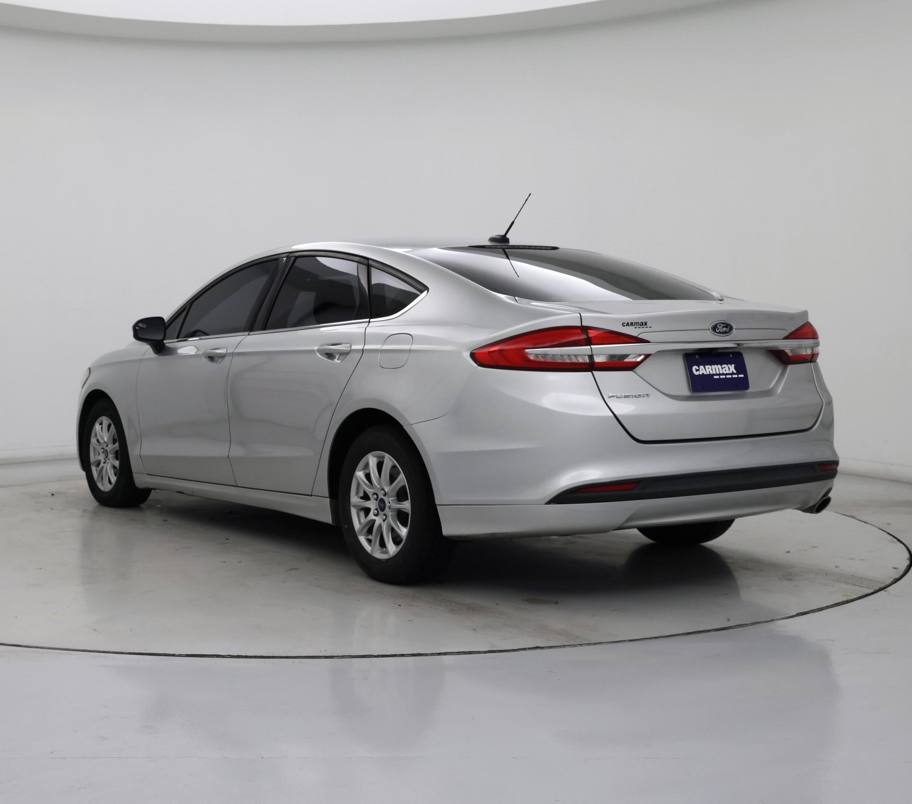 Thumbnail: 2017 Ford Fusion - 2