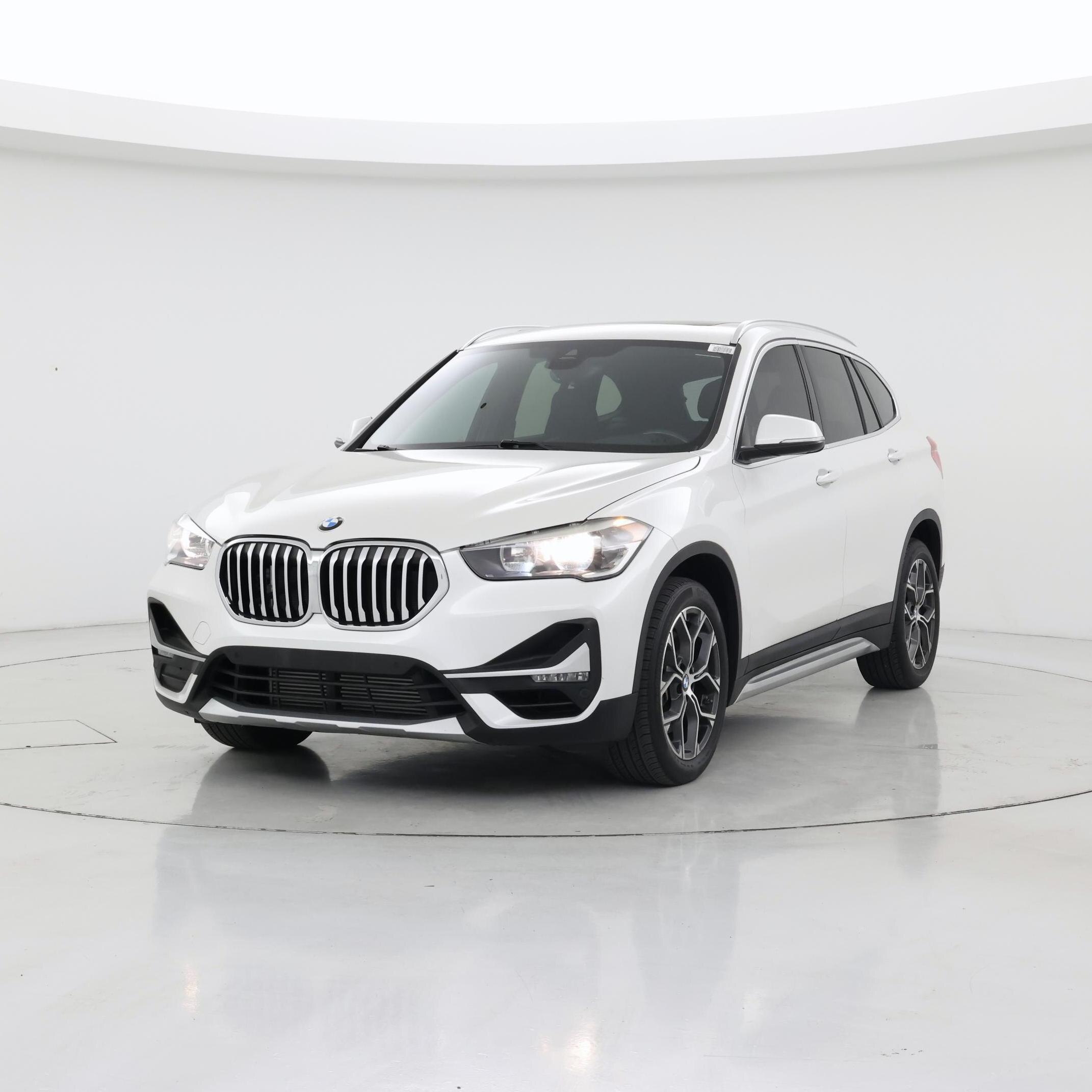 Thumbnail: 2020 BMW X1 - 4