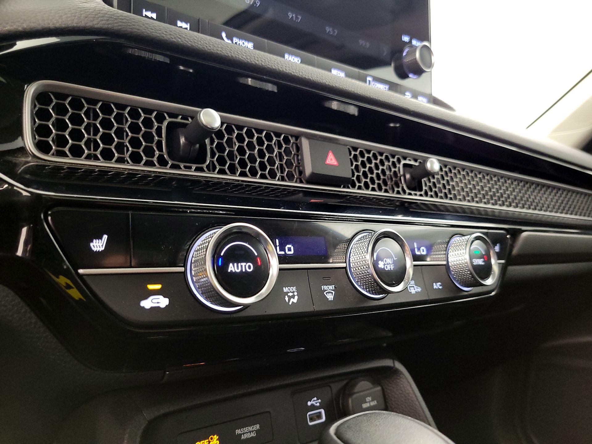 Thumbnail: 2024 Honda Civic - 16