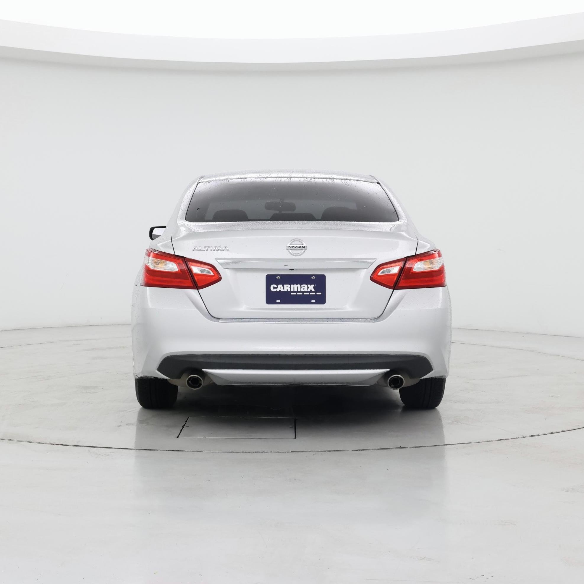 Thumbnail: 2016 Nissan Altima - 6
