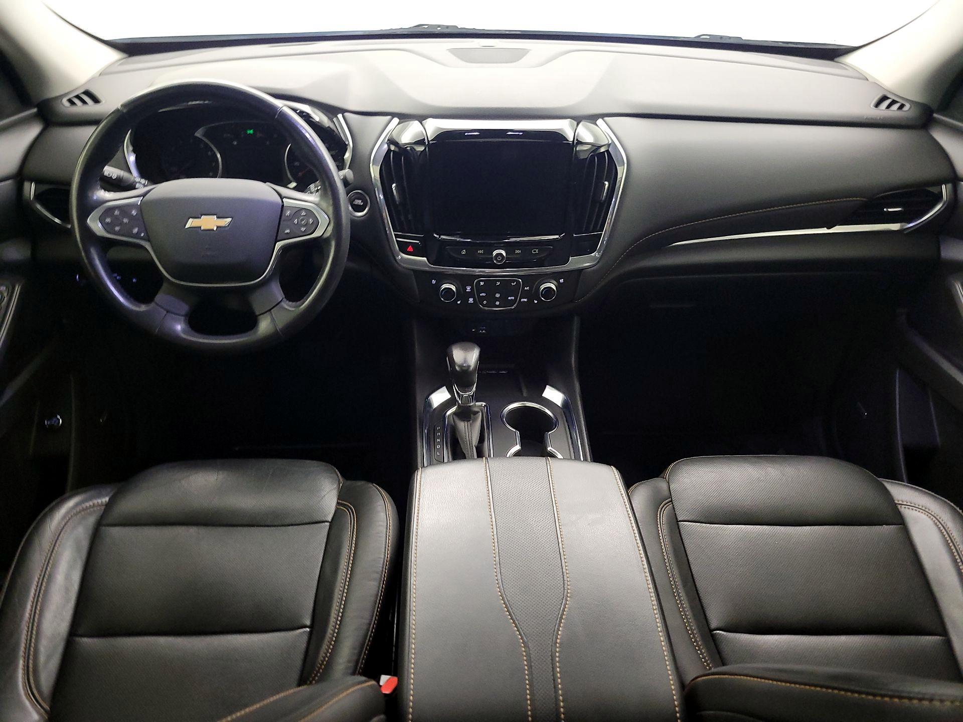 Thumbnail: 2021 Chevrolet Traverse - 9