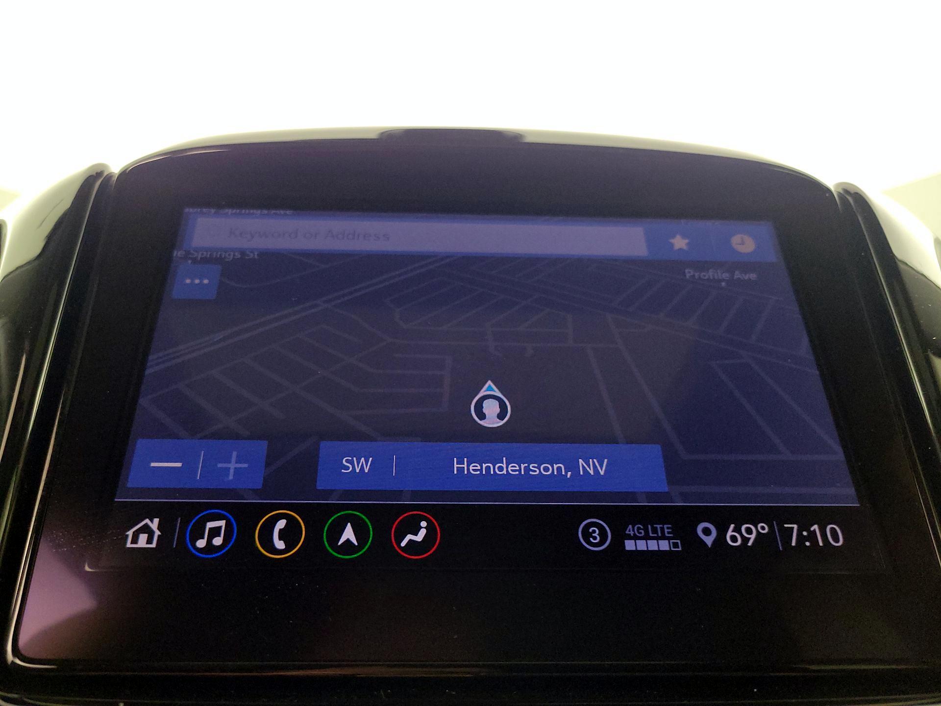 Thumbnail: 2021 Chevrolet Traverse - 14