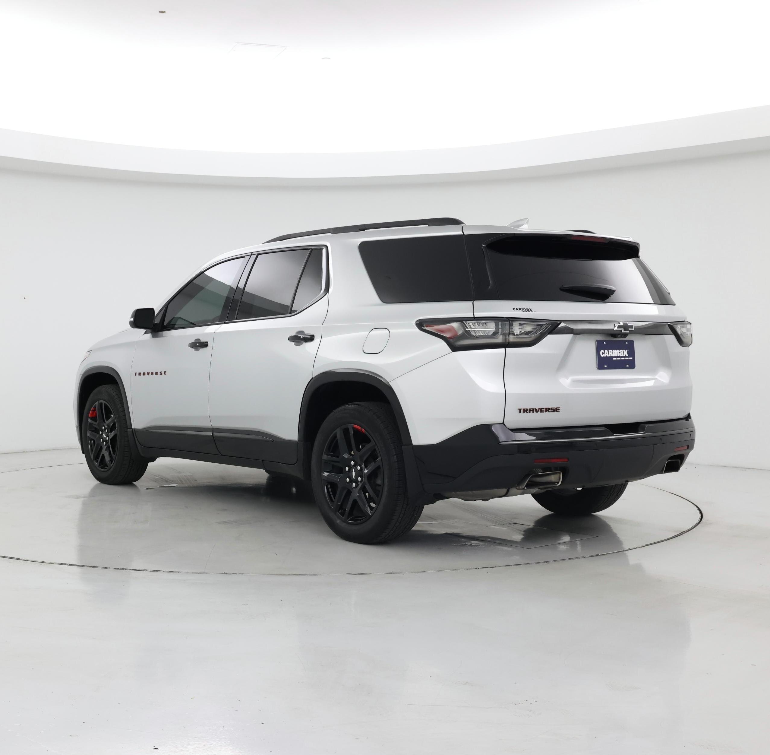 Thumbnail: 2021 Chevrolet Traverse - 2