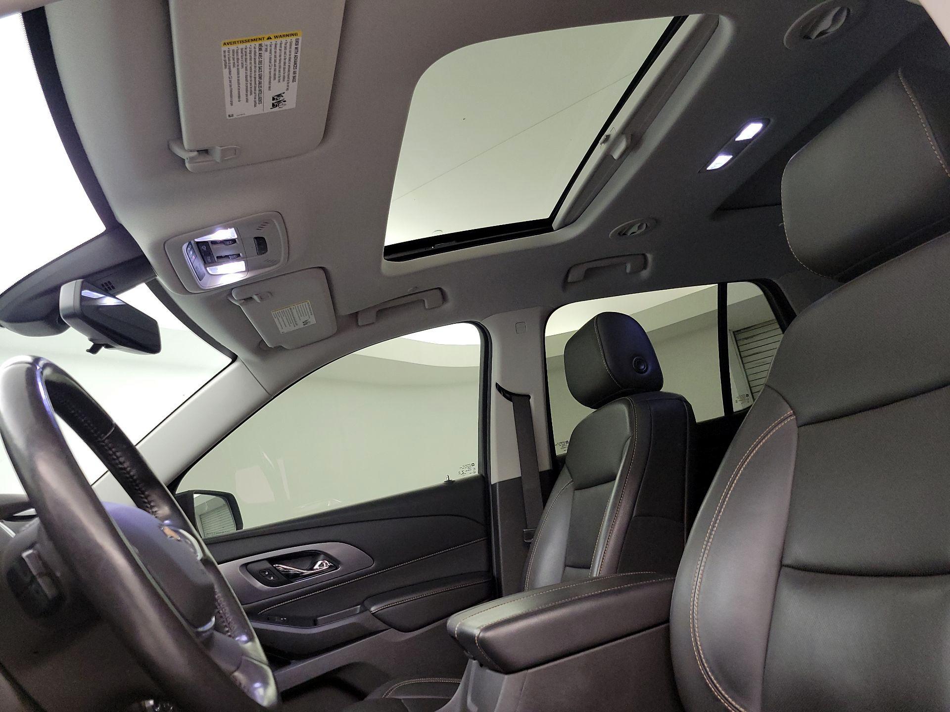 Thumbnail: 2021 Chevrolet Traverse - 20