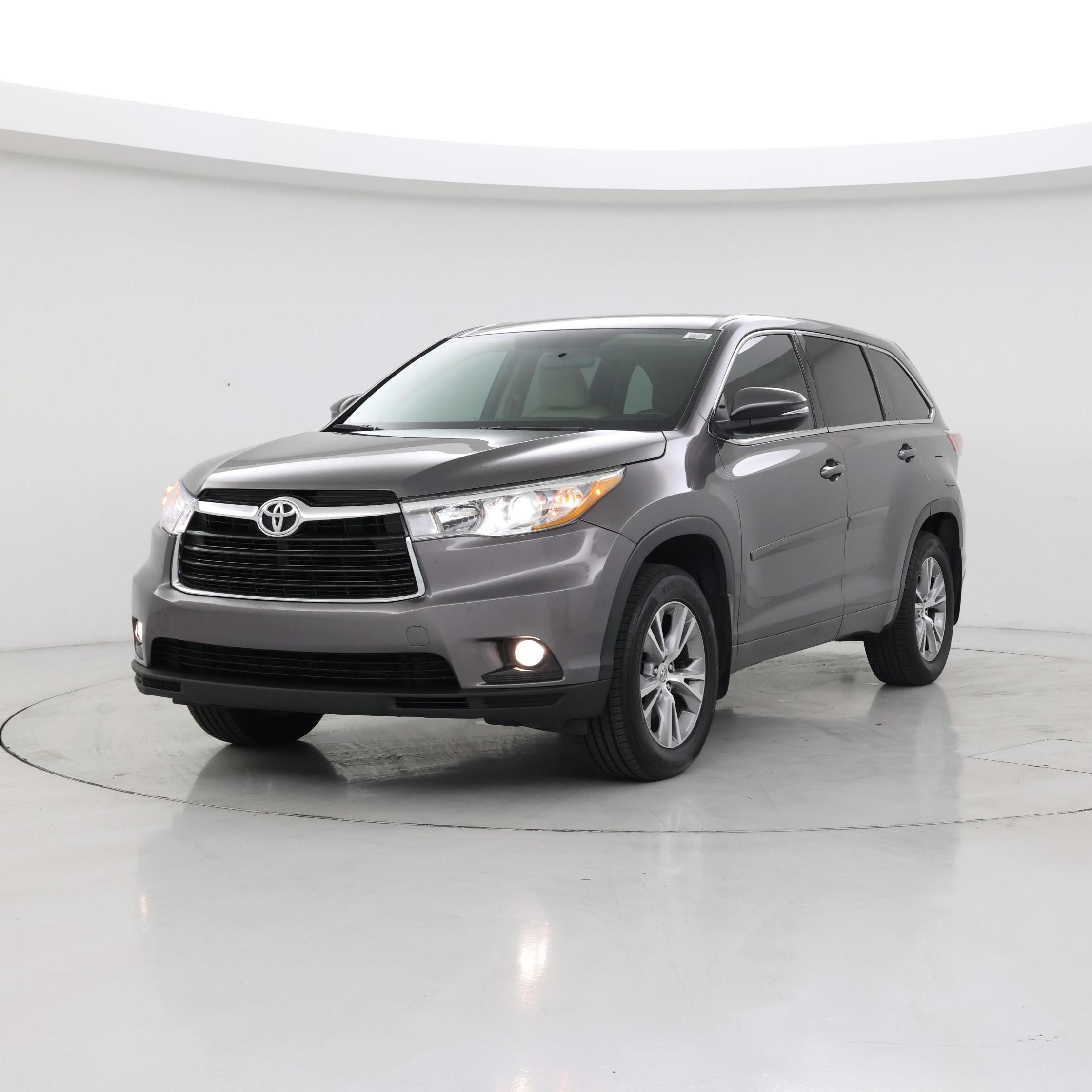 Thumbnail: 2015 Toyota Highlander - 4