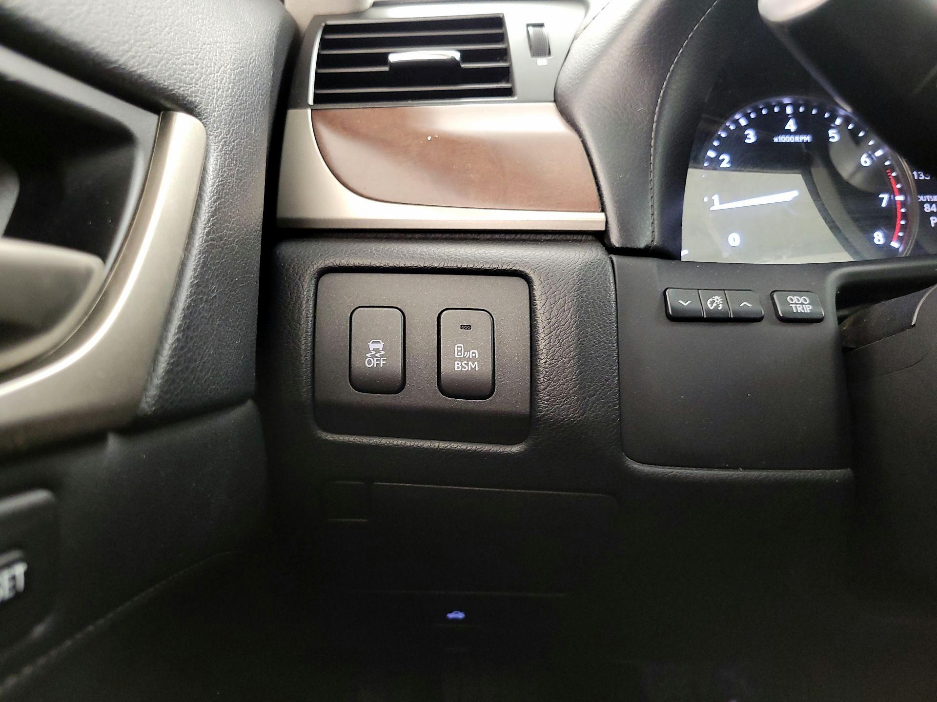 Thumbnail: 2015 Lexus GS - 13