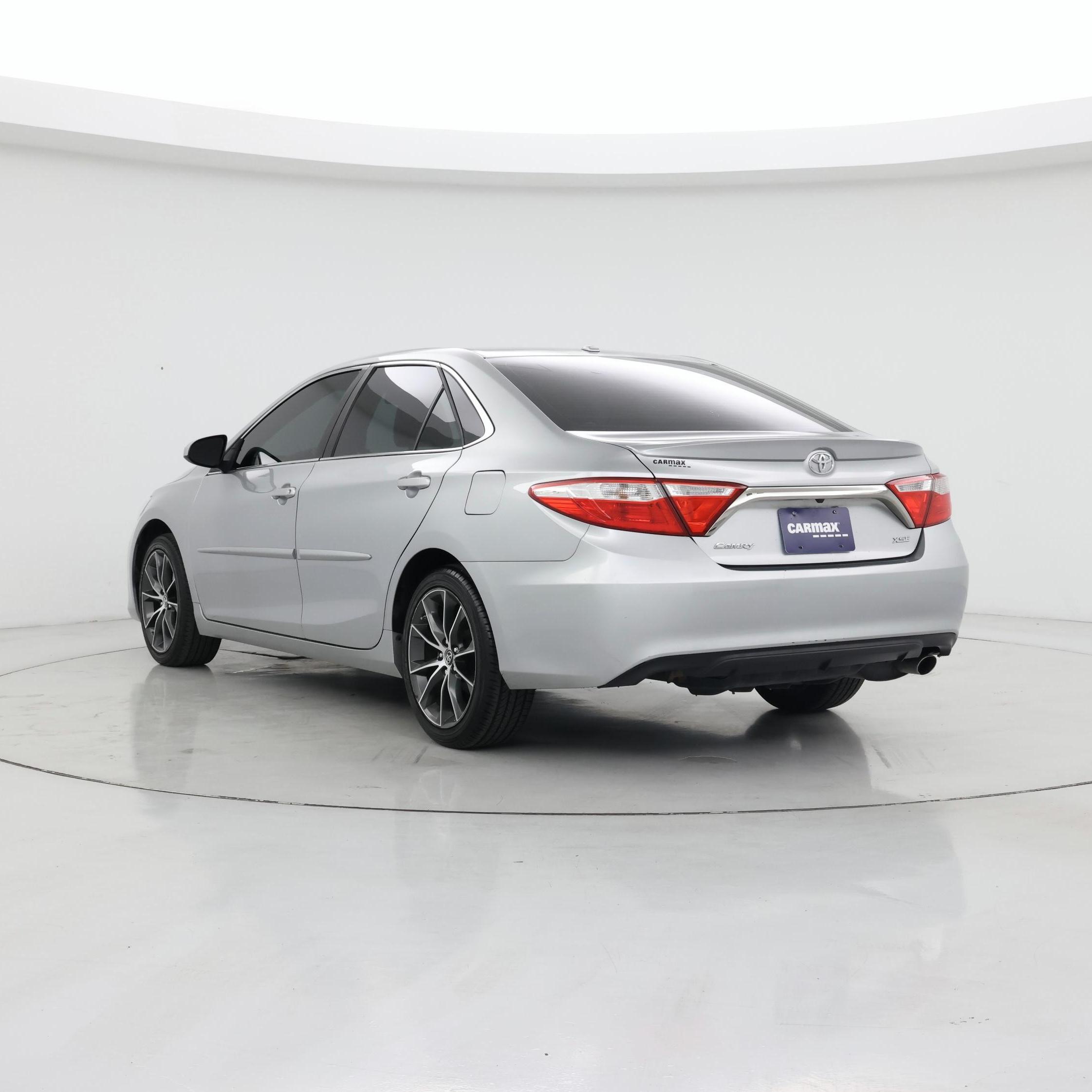 Thumbnail: 2015 Toyota Camry - 2