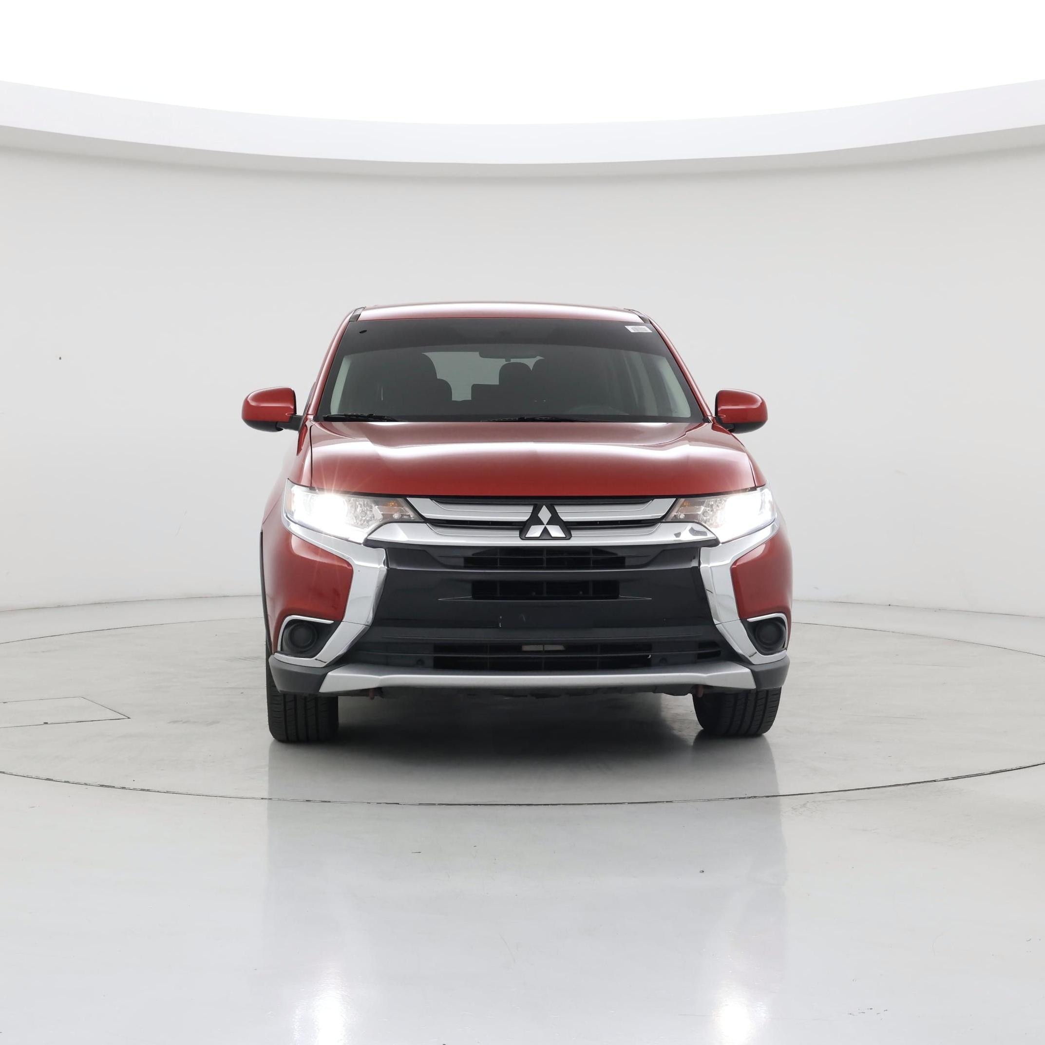 Thumbnail: 2017 Mitsubishi Outlander - 5