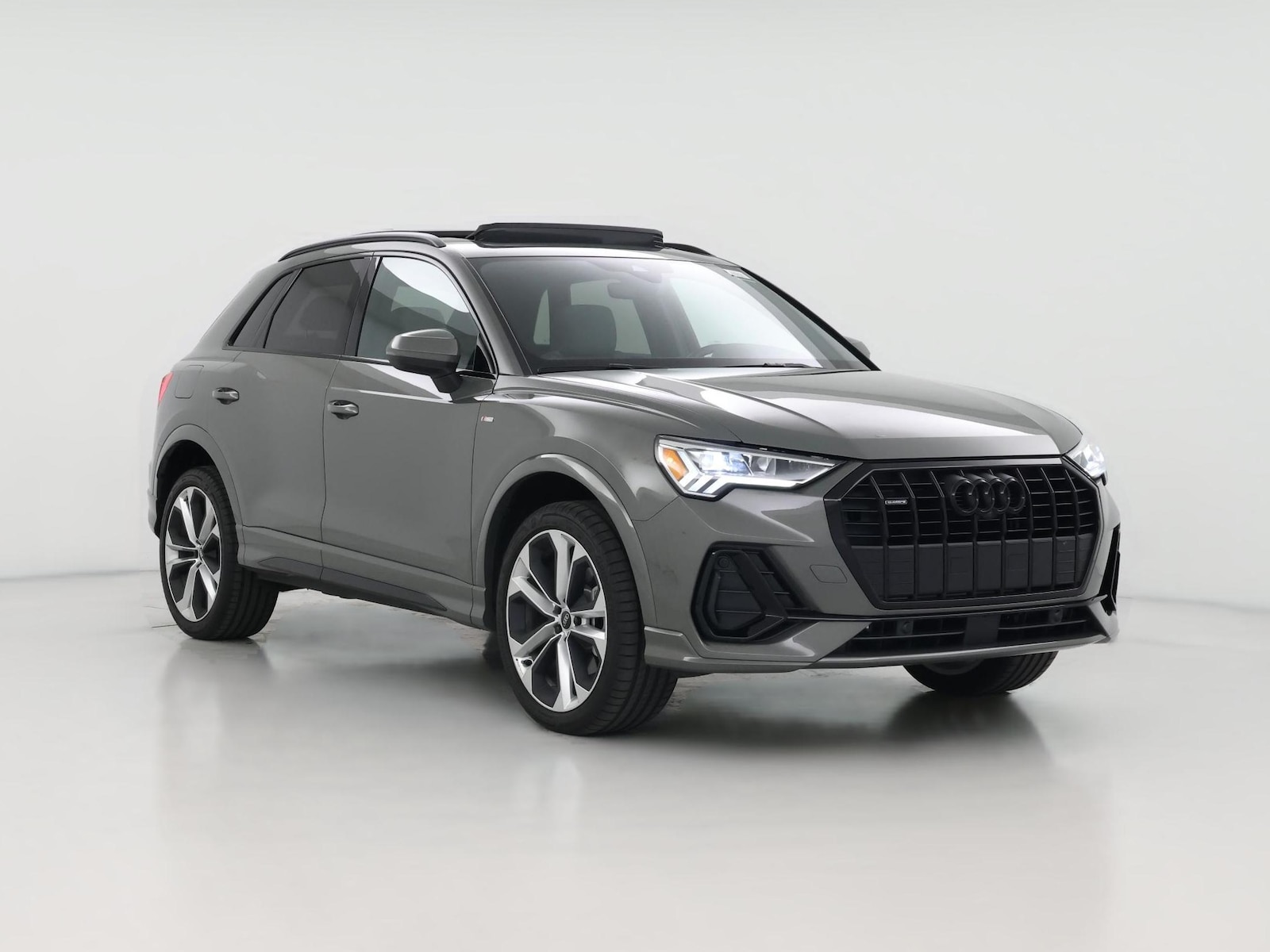 2022 Audi Q3