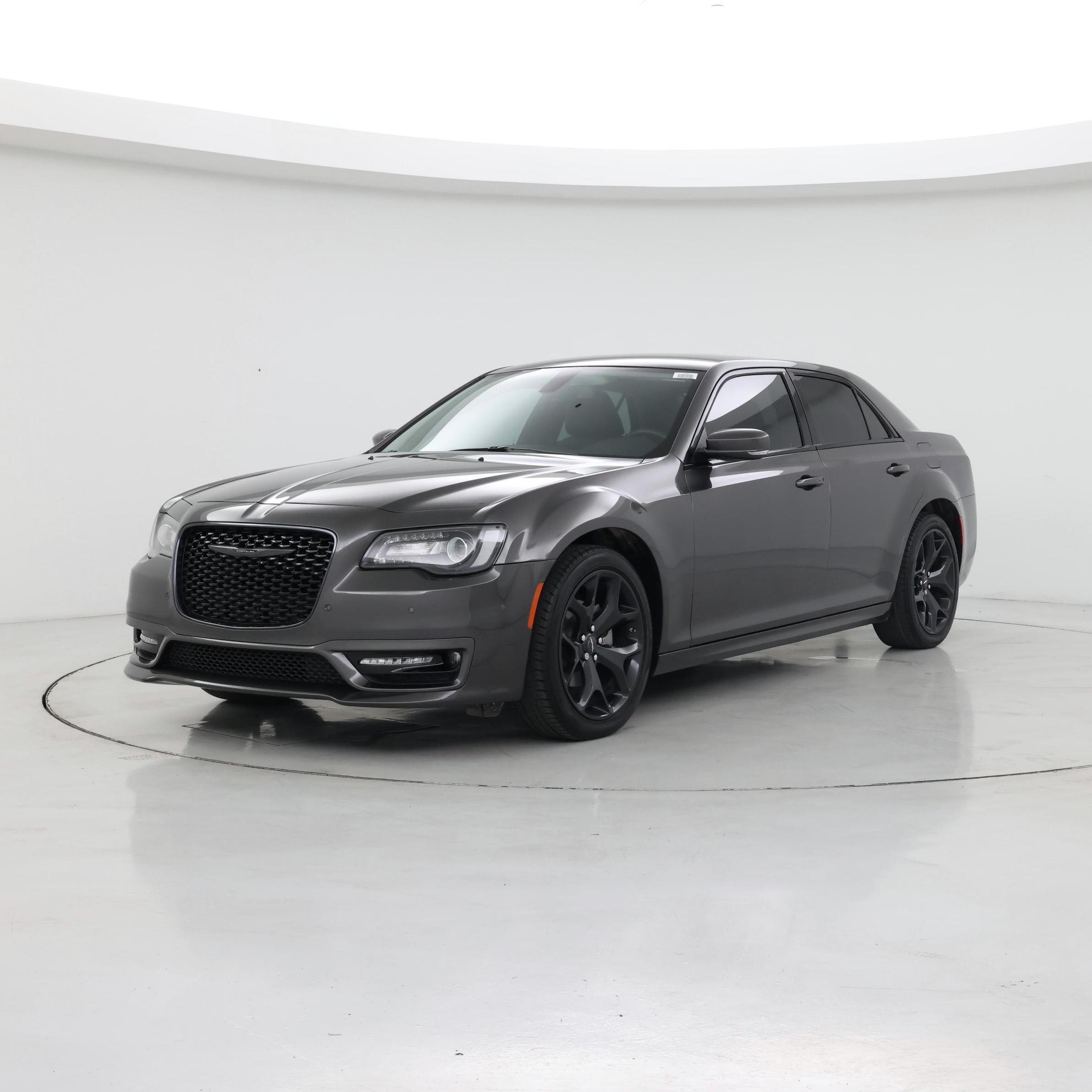 Thumbnail: 2022 Chrysler 300 - 4