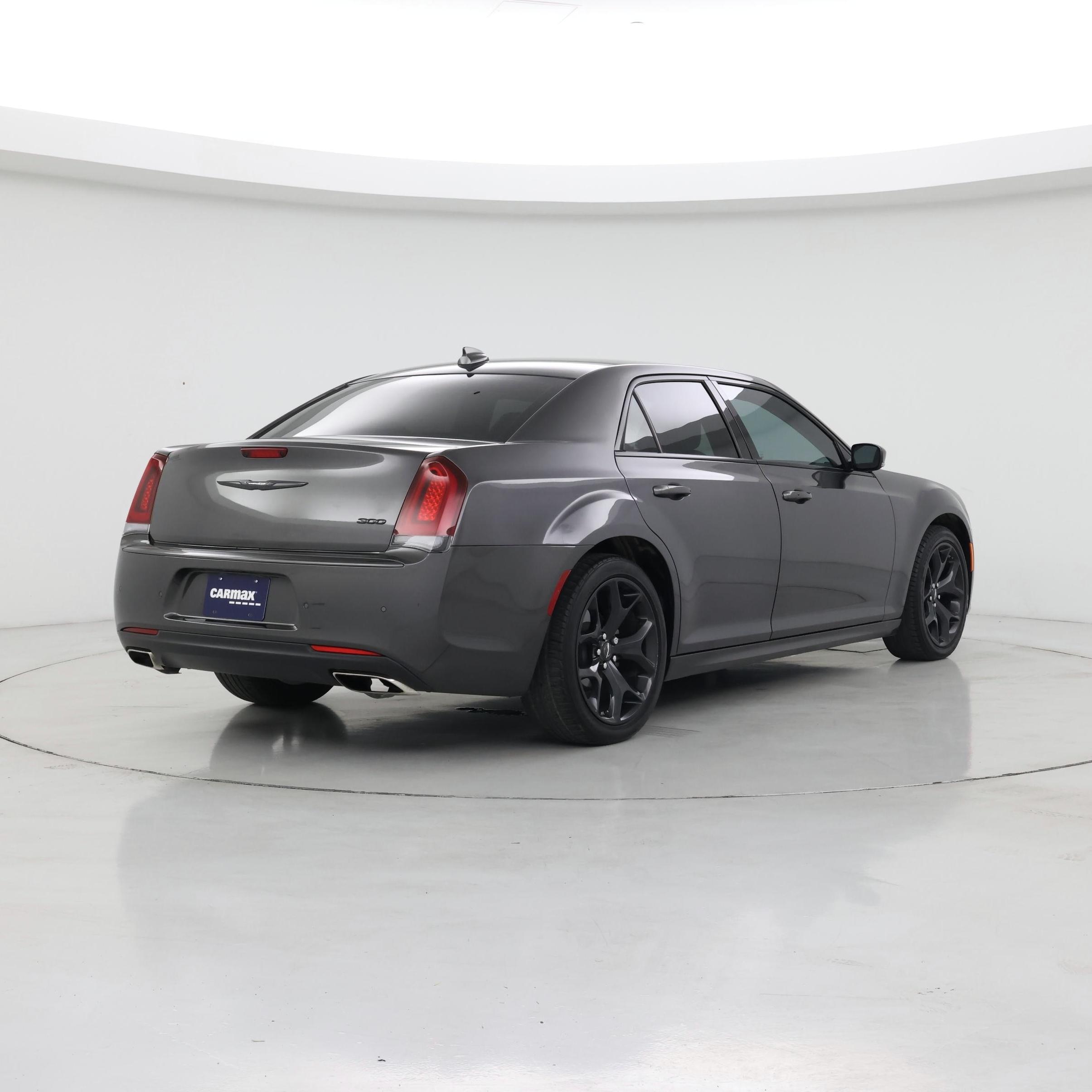 Thumbnail: 2022 Chrysler 300 - 8
