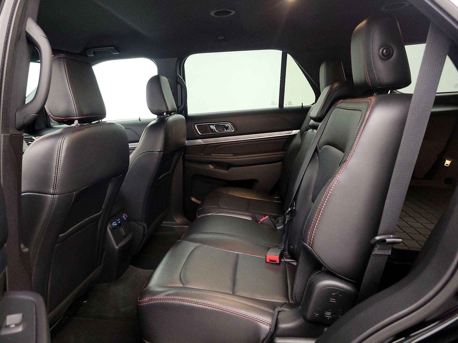 Thumbnail: 2018 Ford Explorer - 20