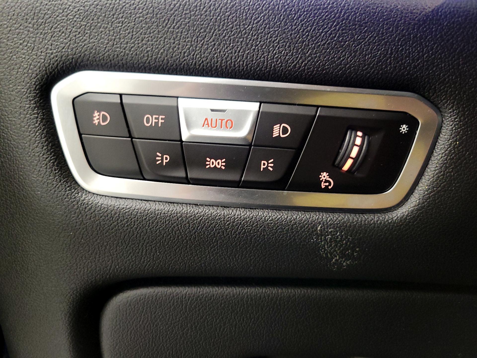 Thumbnail: 2019 BMW X5 - 13