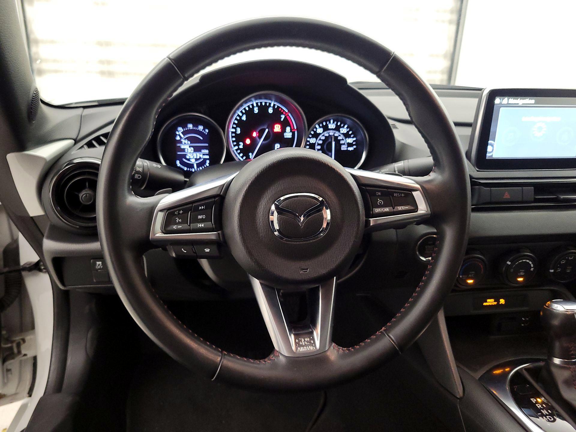 Thumbnail: 2016 Mazda MX-5 Miata - 10