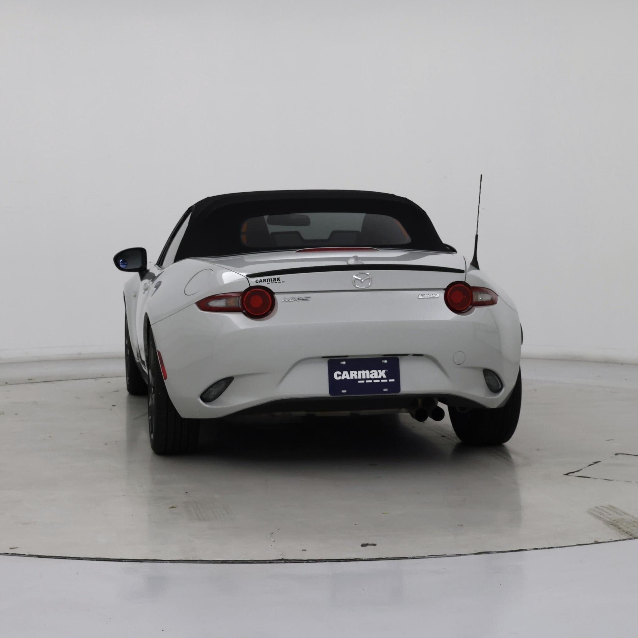 Thumbnail: 2016 Mazda MX-5 Miata - 6
