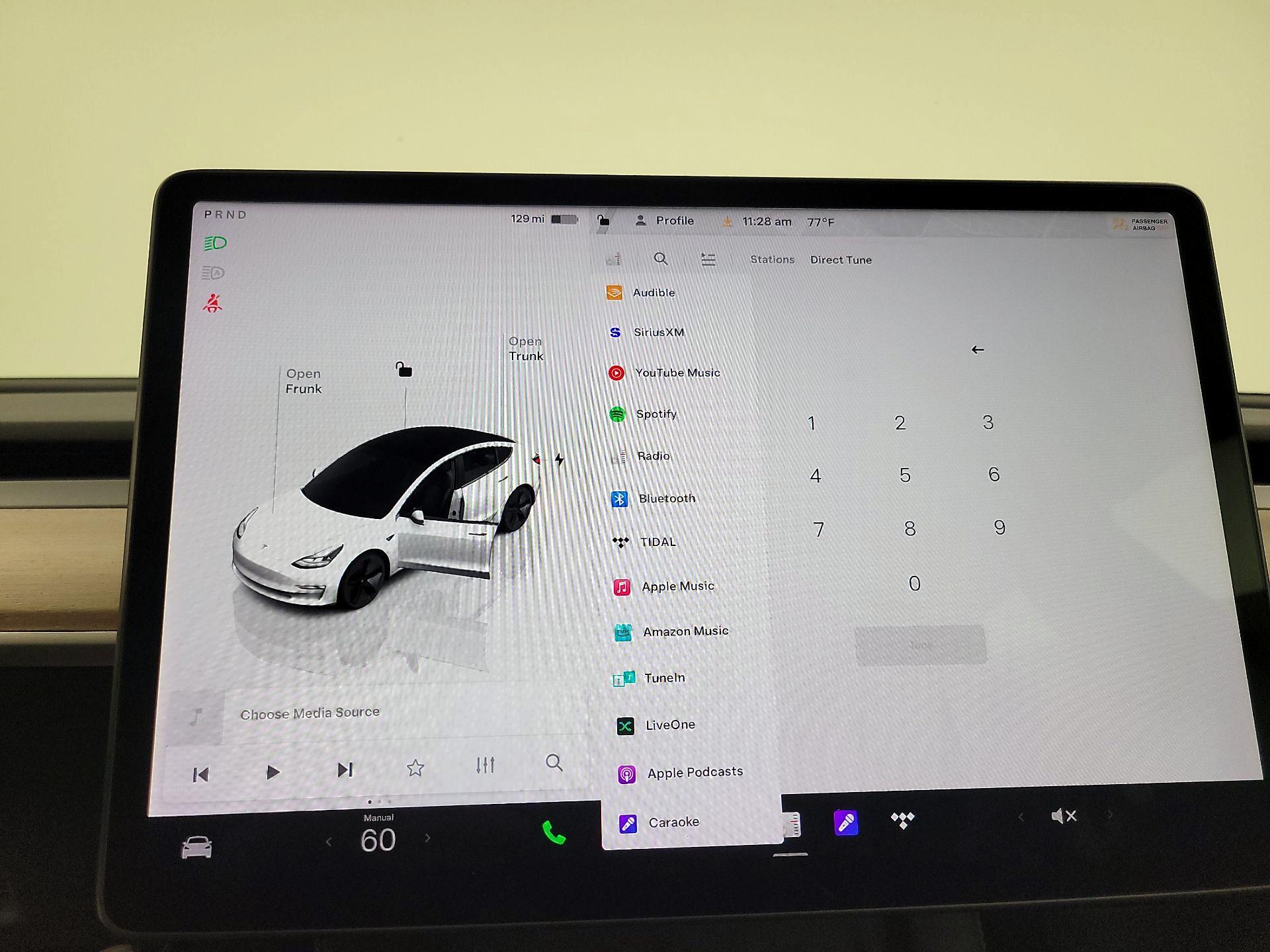 Thumbnail: 2022 Tesla Model 3 - 15