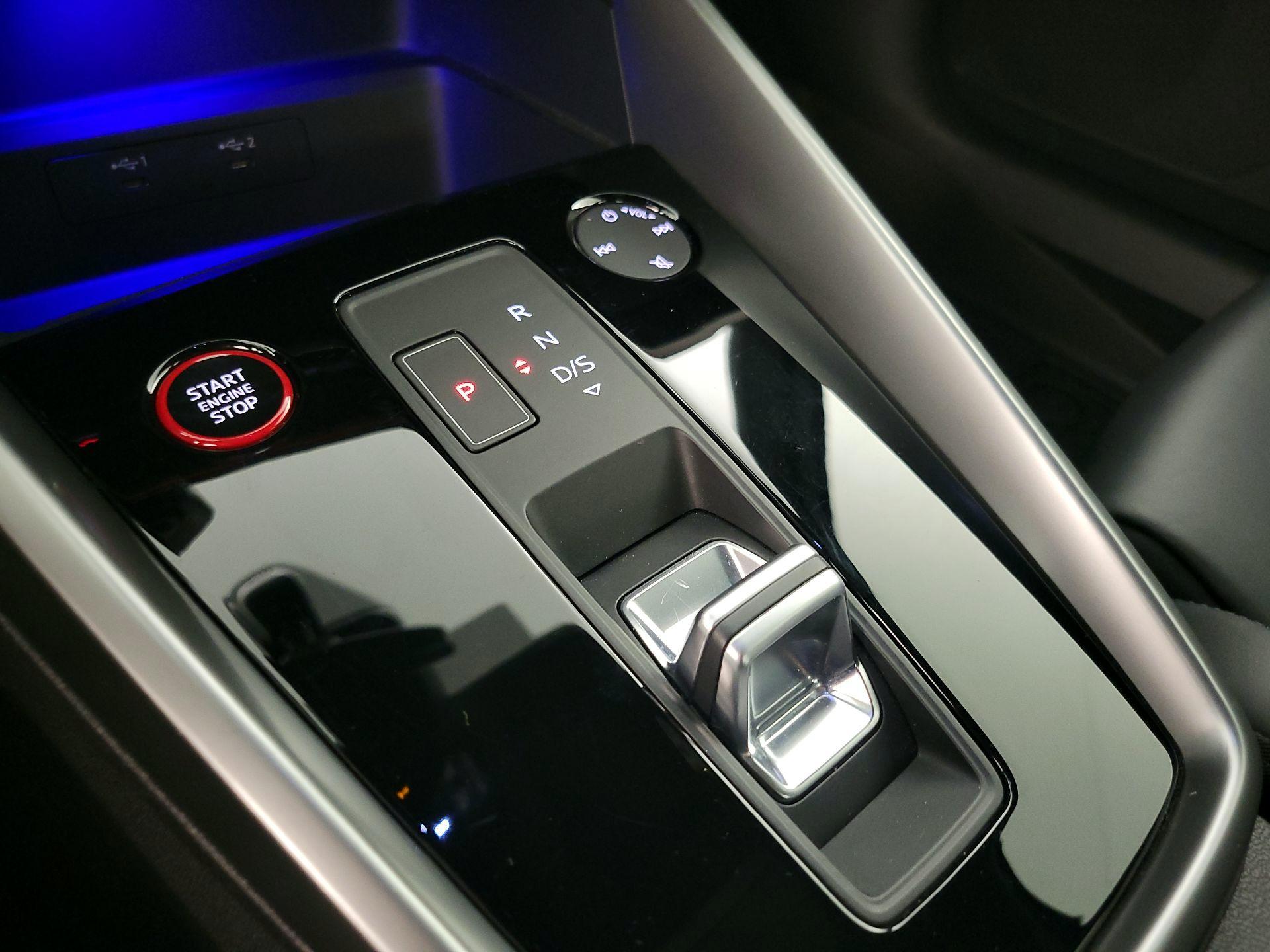 Thumbnail: 2023 Audi RS 3 - 18