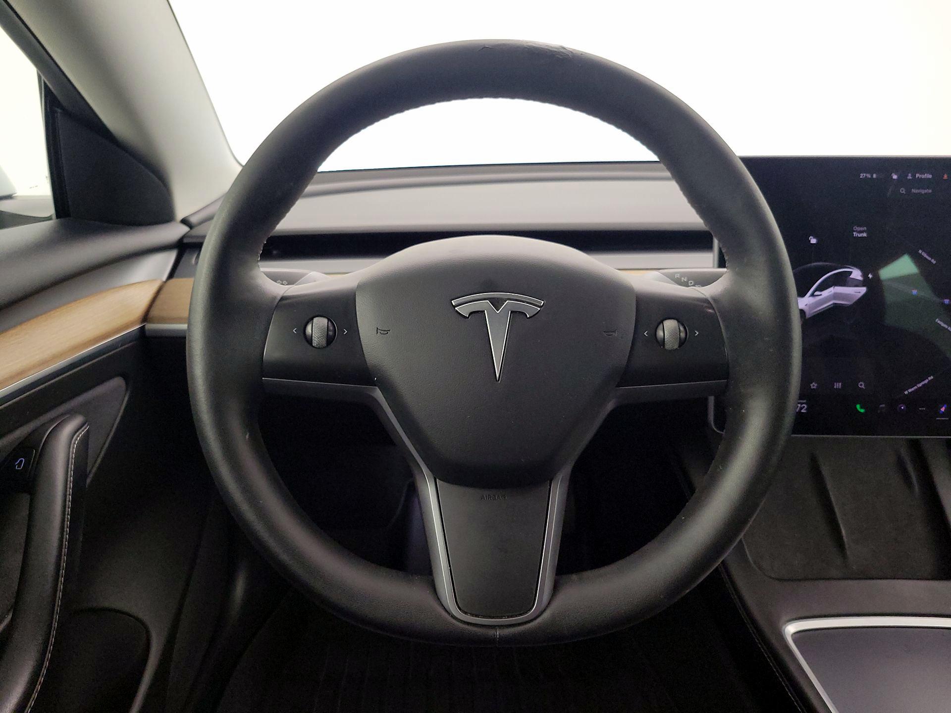 Thumbnail: 2022 Tesla Model 3 - 10
