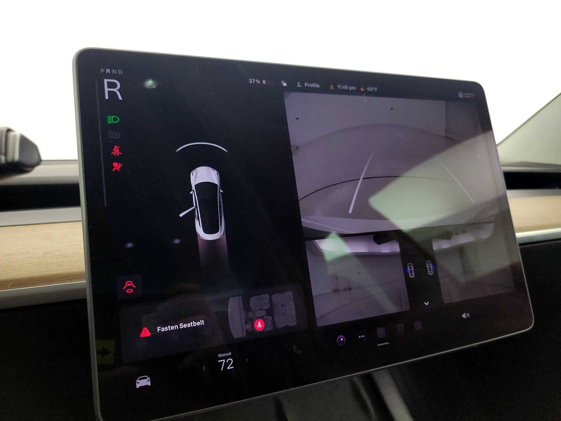Thumbnail: 2022 Tesla Model 3 - 14