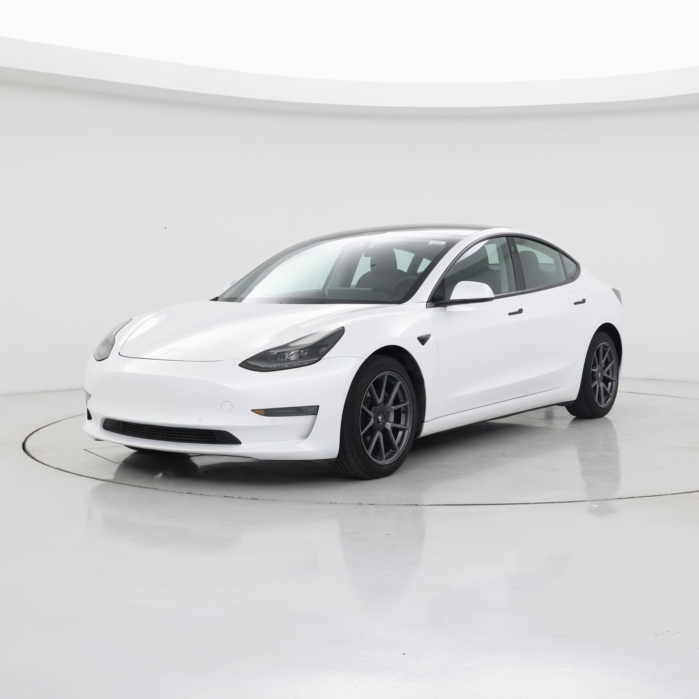 Thumbnail: 2022 Tesla Model 3 - 4