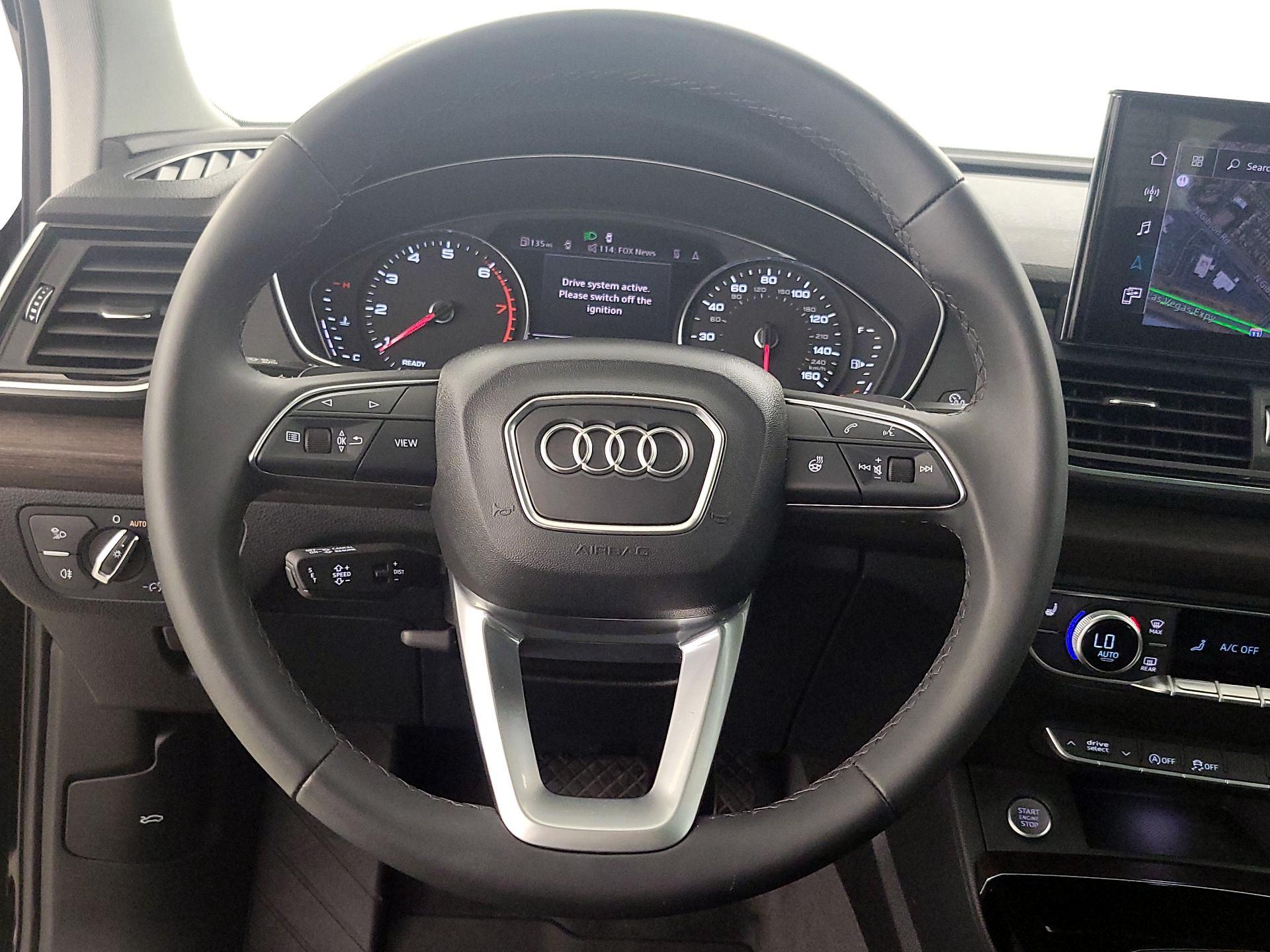 Thumbnail: 2023 Audi Q5 - 10