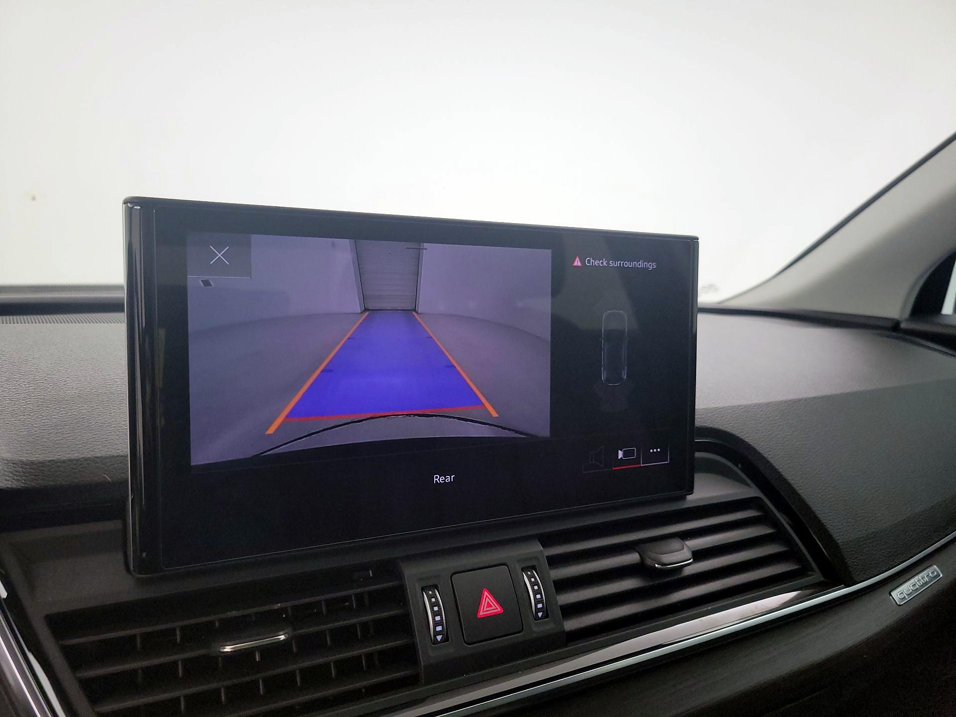 Thumbnail: 2023 Audi Q5 - 15