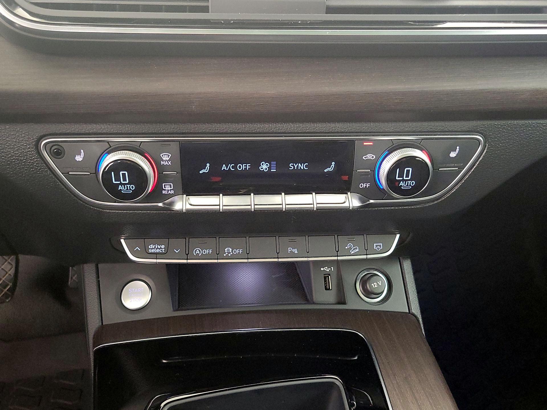 Thumbnail: 2023 Audi Q5 - 17