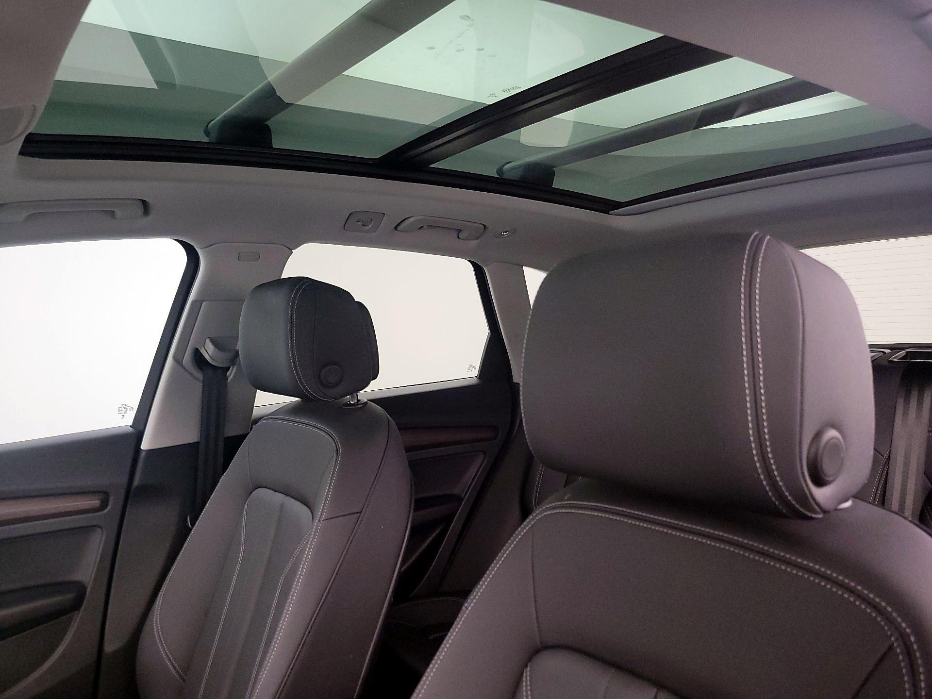 Thumbnail: 2023 Audi Q5 - 20