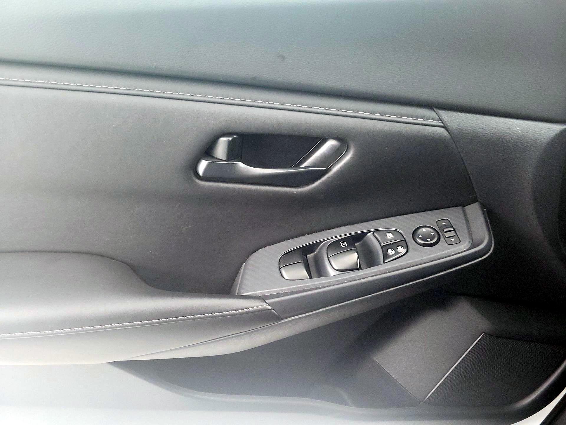 Thumbnail: 2024 Nissan Sentra - 12