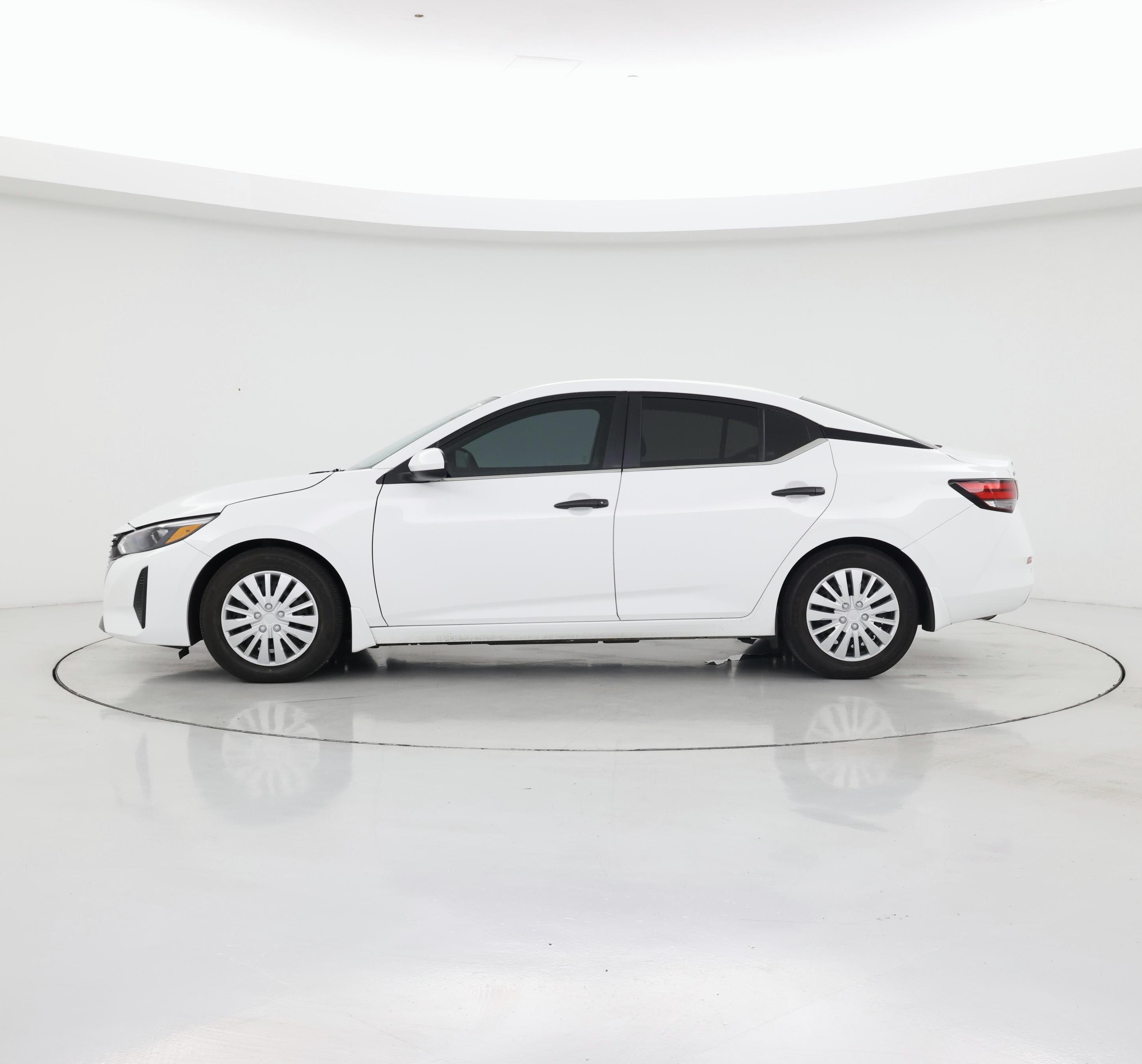 Thumbnail: 2024 Nissan Sentra - 3