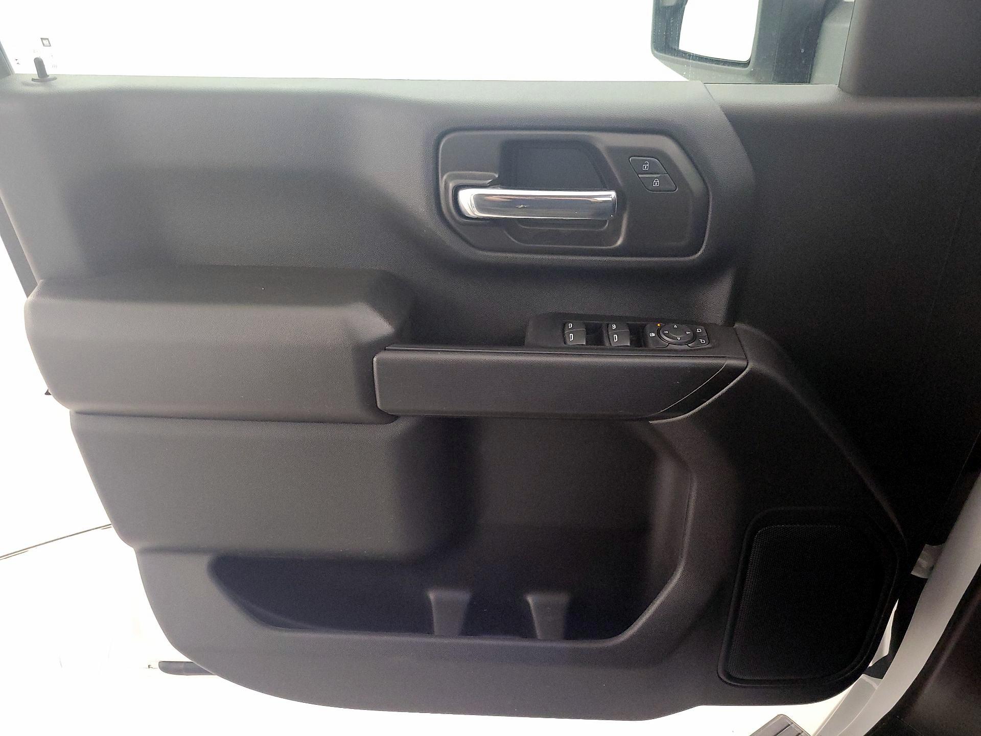 Thumbnail: 2024 Chevrolet Silverado 3500 - 12