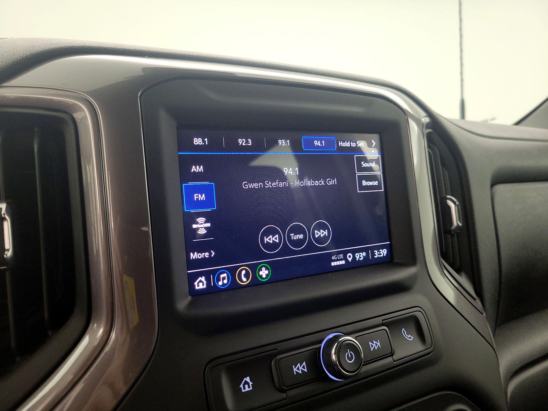 Thumbnail: 2024 Chevrolet Silverado 3500 - 15