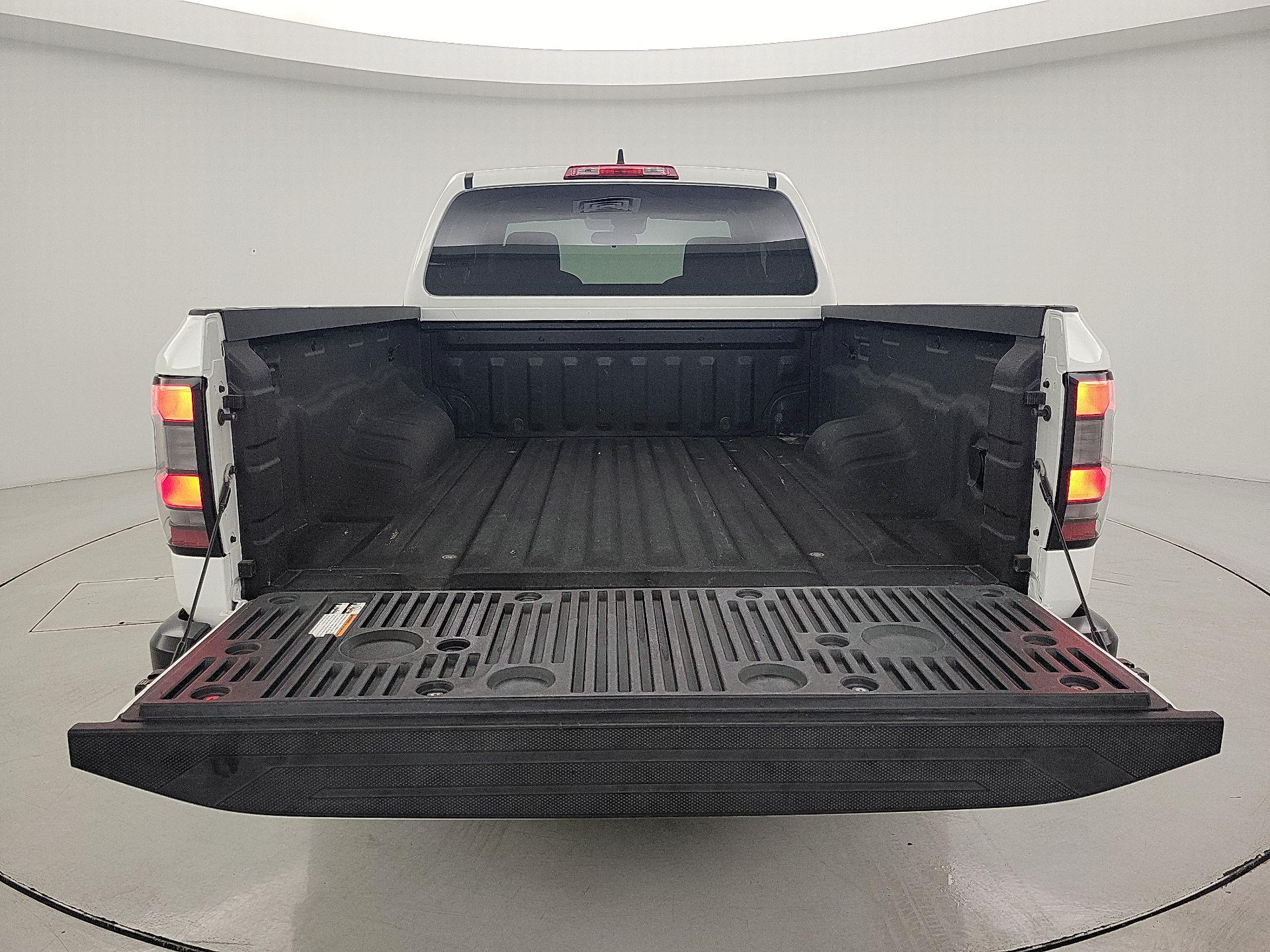 Thumbnail: 2024 Nissan Frontier - 20
