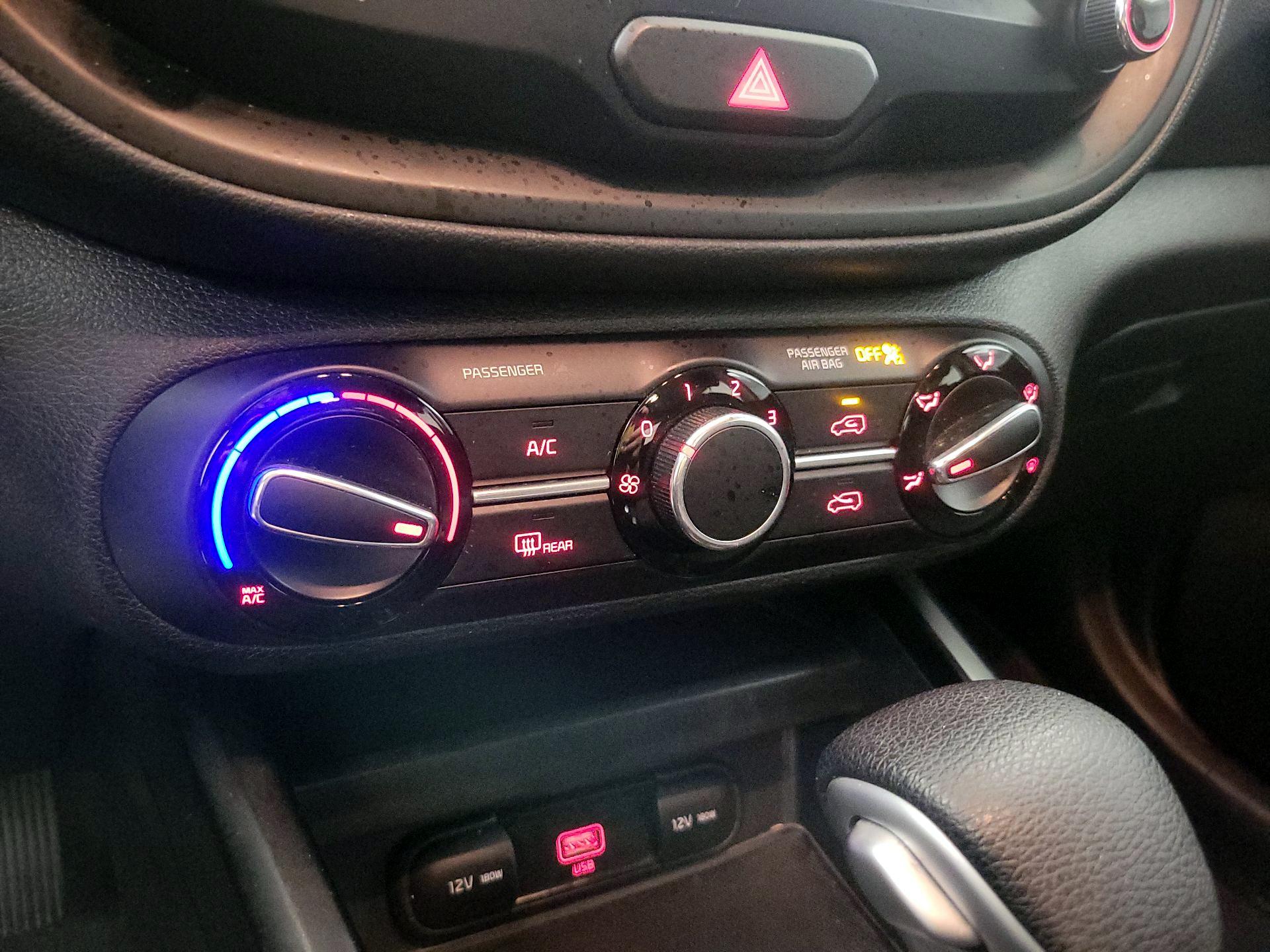 Thumbnail: 2021 Kia Soul - 16