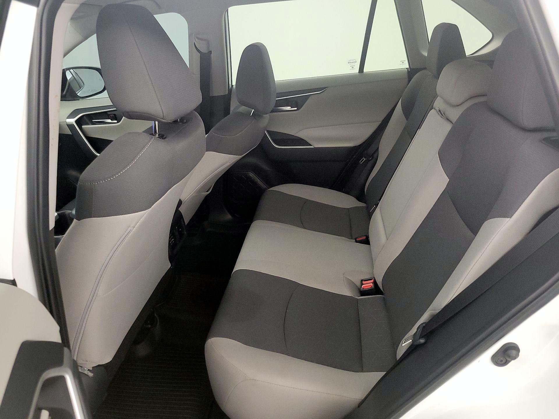 Thumbnail: 2024 Toyota RAV4 - 19