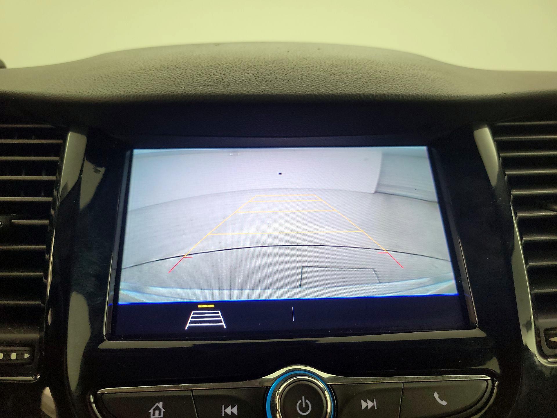 Thumbnail: 2021 Chevrolet Trax - 14