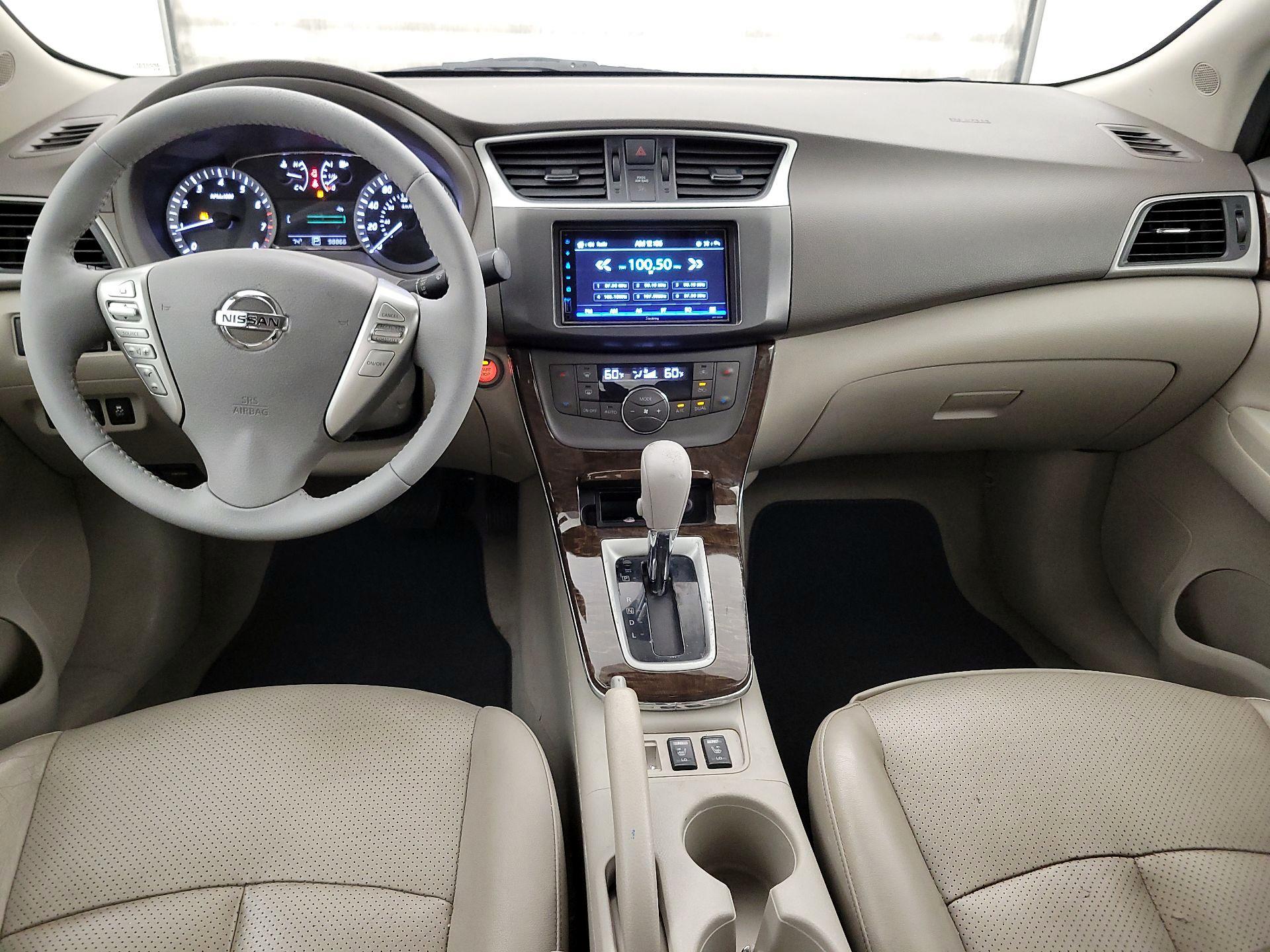 Thumbnail: 2014 Nissan Sentra - 9