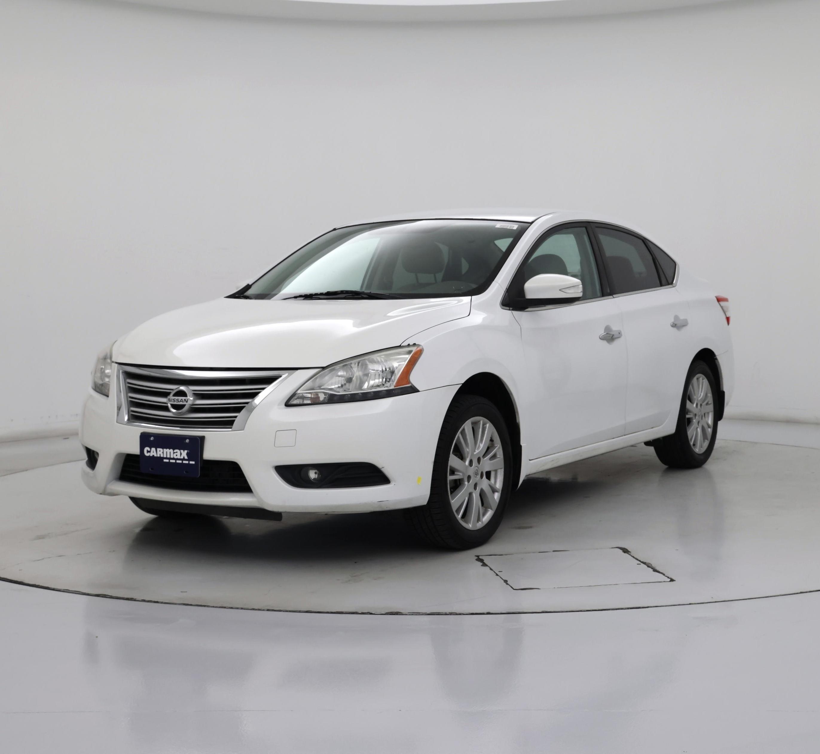 Thumbnail: 2014 Nissan Sentra - 4
