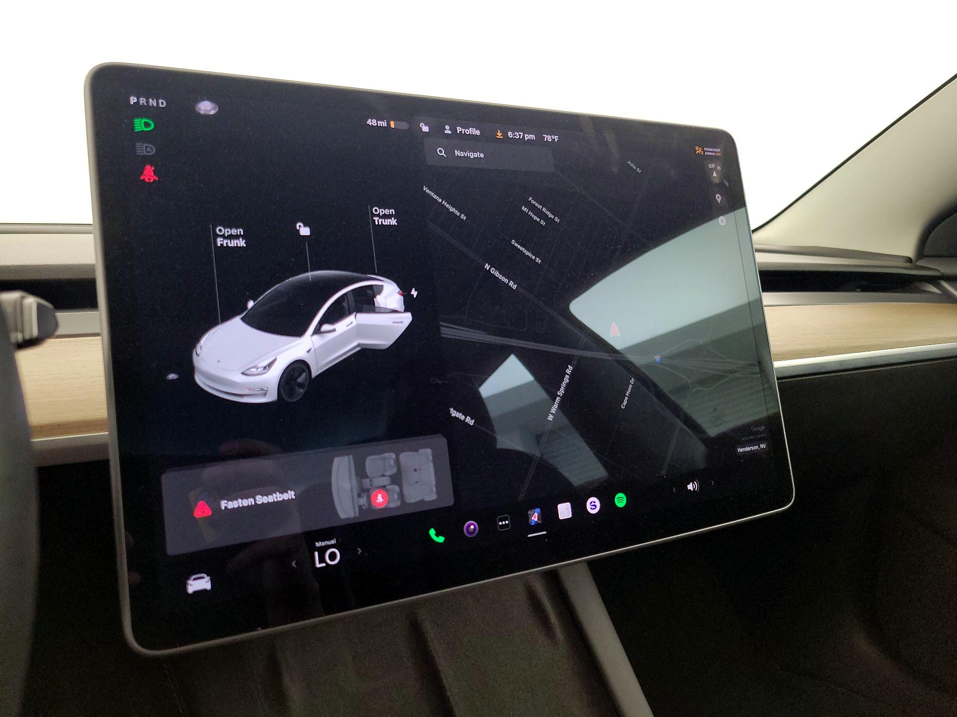 Thumbnail: 2022 Tesla Model 3 - 13